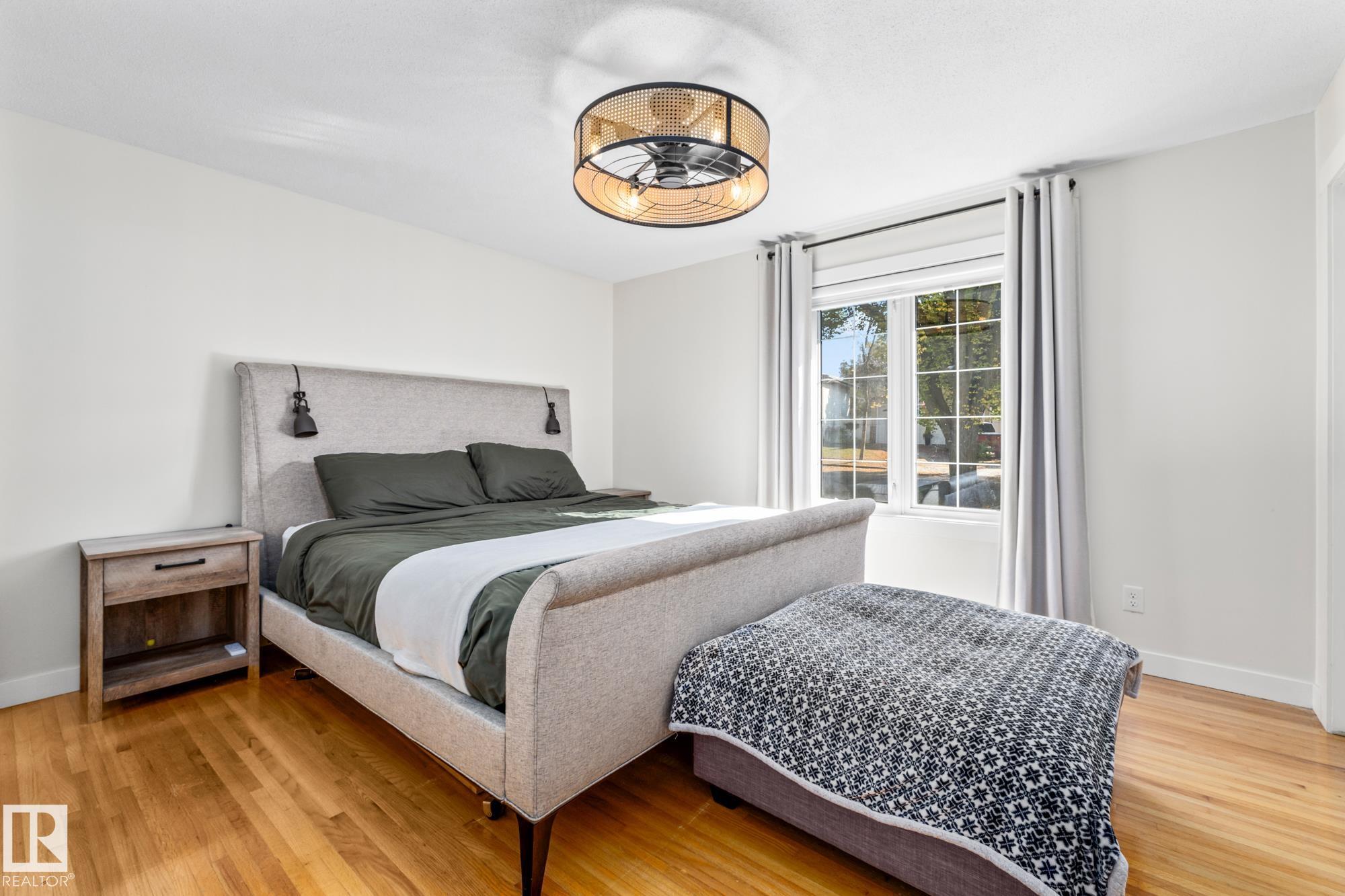 Photo 18 at 18 Burnham Avenue, Braeside, St. Albert