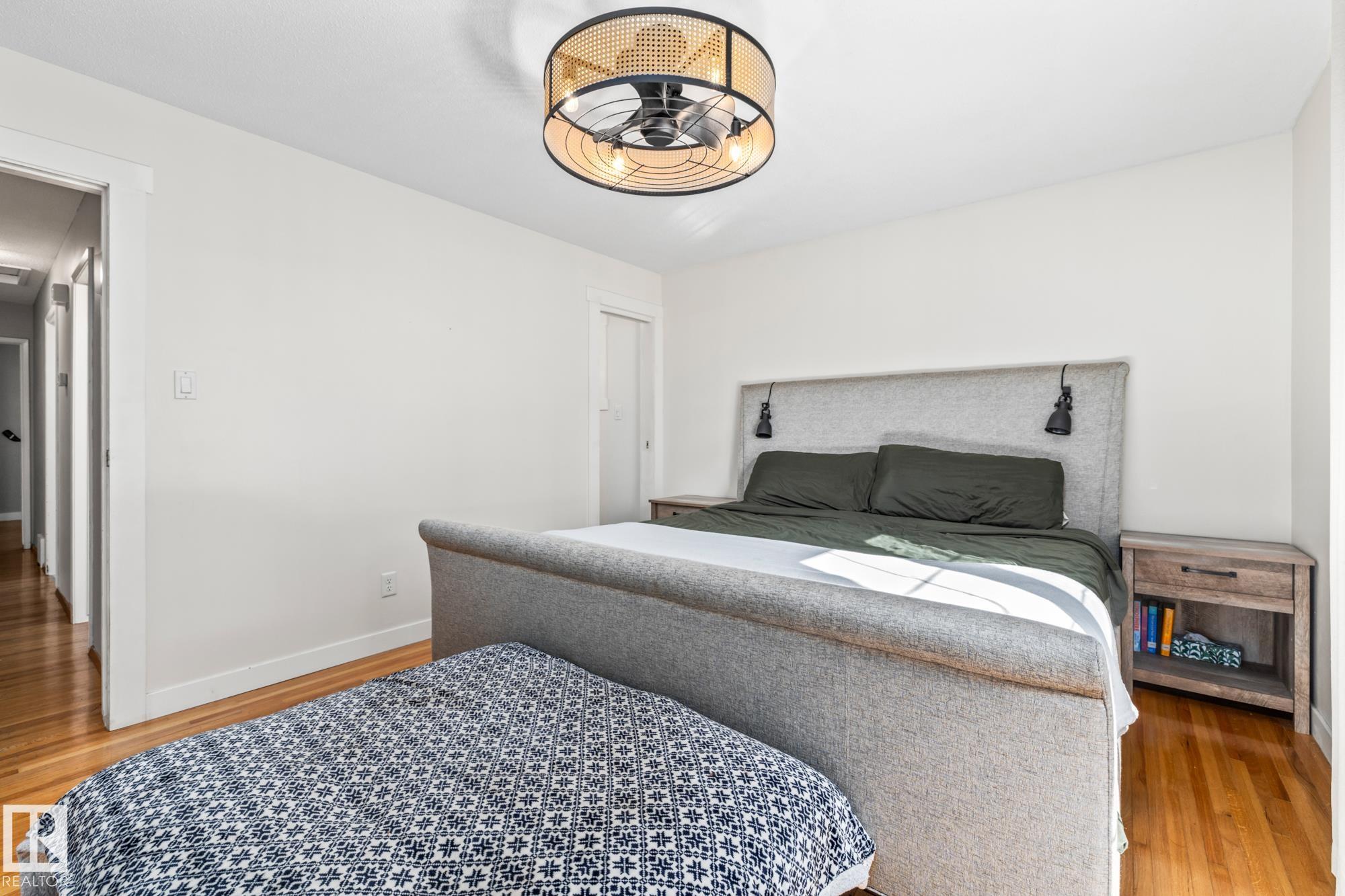 Photo 19 at 18 Burnham Avenue, Braeside, St. Albert
