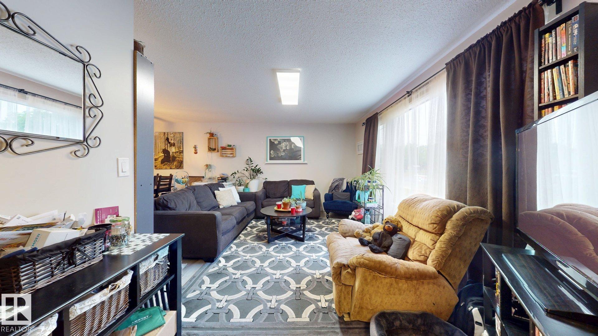Photo 5 at 1436 62 Street NW, Sakaw, Edmonton