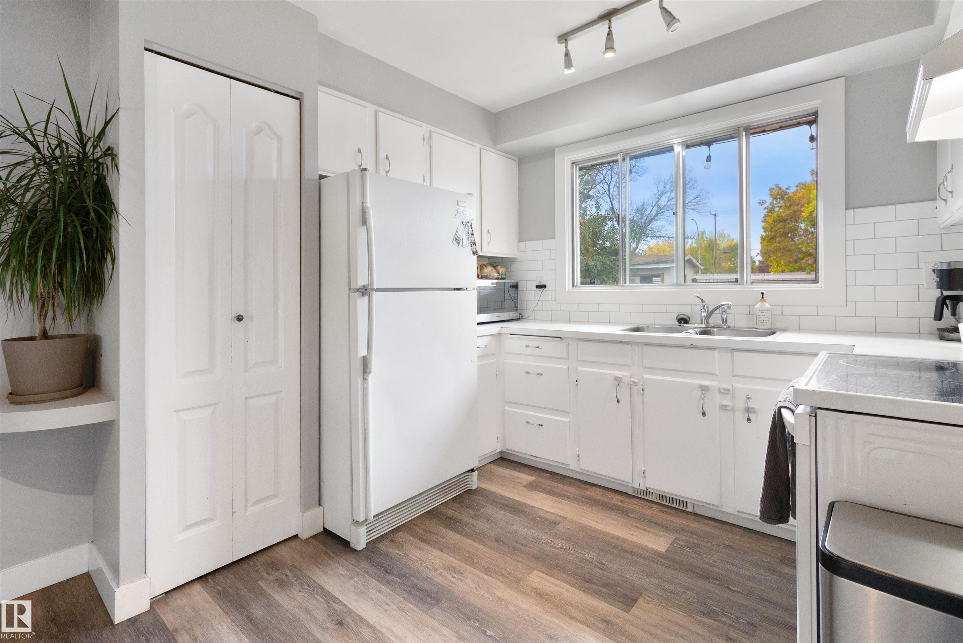 Photo 15 at 64 Greenwood Way, Maplewood, Sherwood Park
