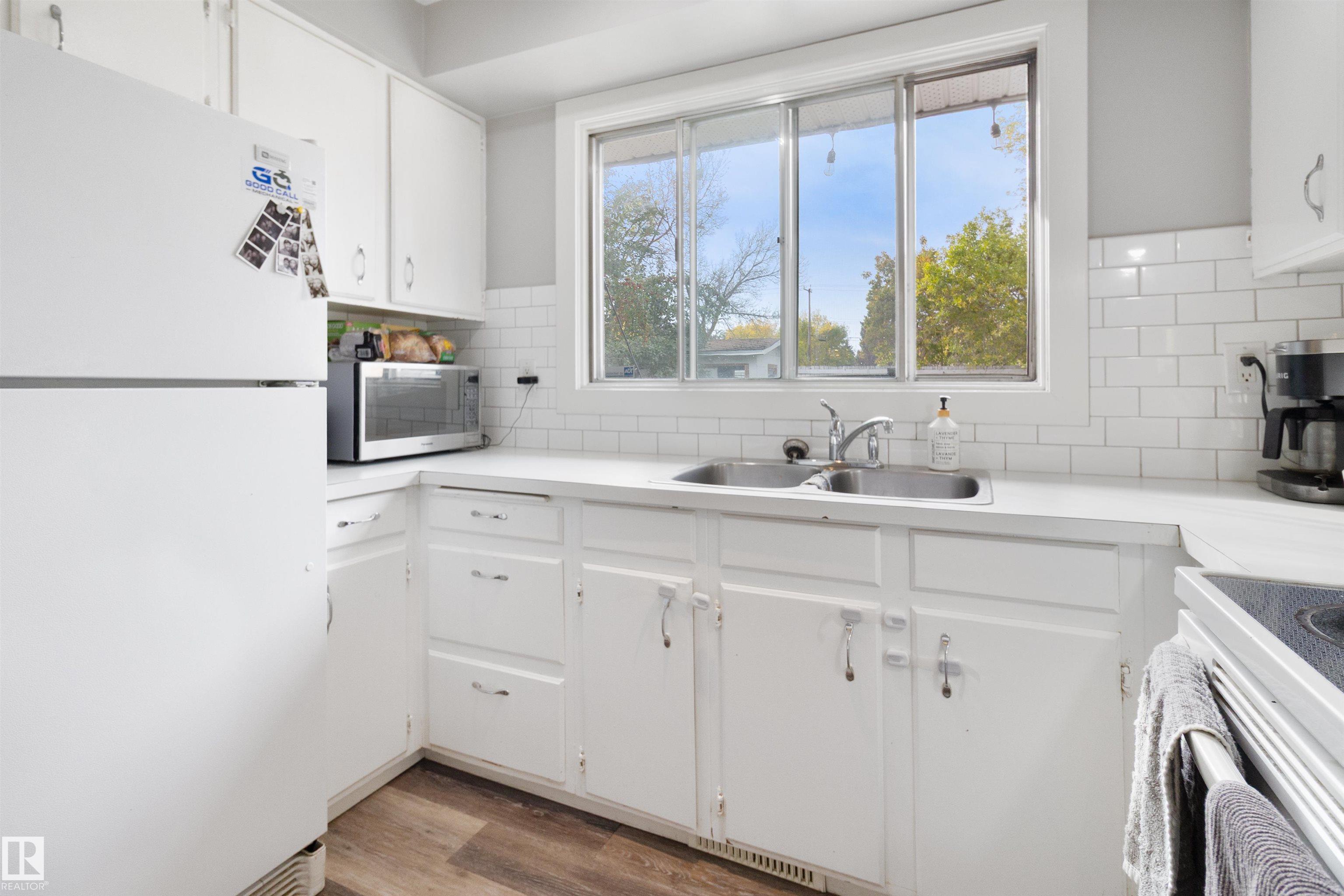 Photo 18 at 64 Greenwood Way, Maplewood, Sherwood Park