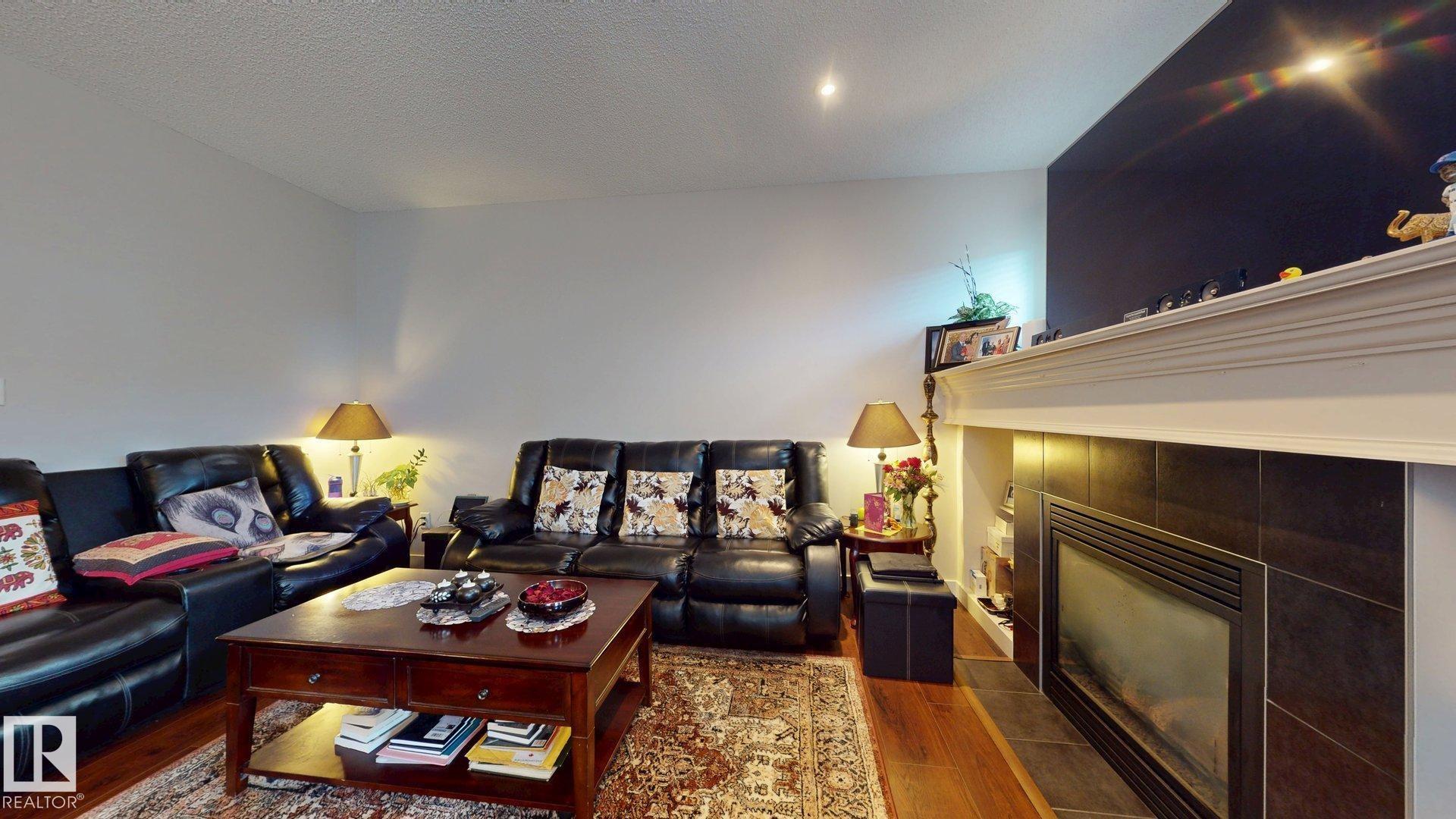 Photo 12 at 2917 16 A Avenue NW, Laurel, Edmonton