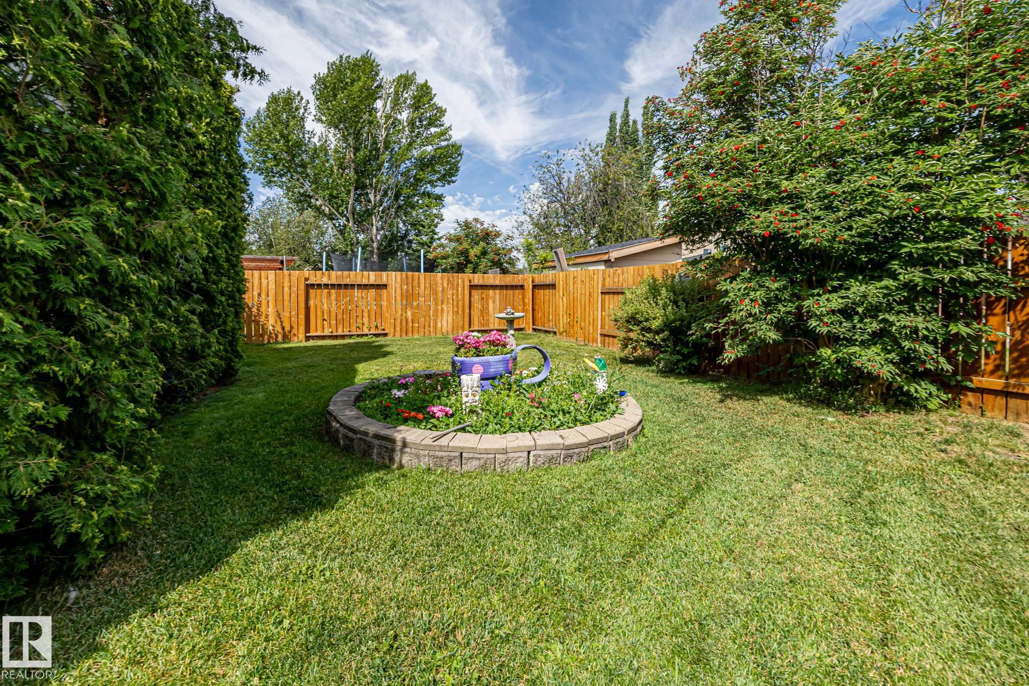Photo 37 at 12250 143 Avenue NW, Carlisle, Edmonton