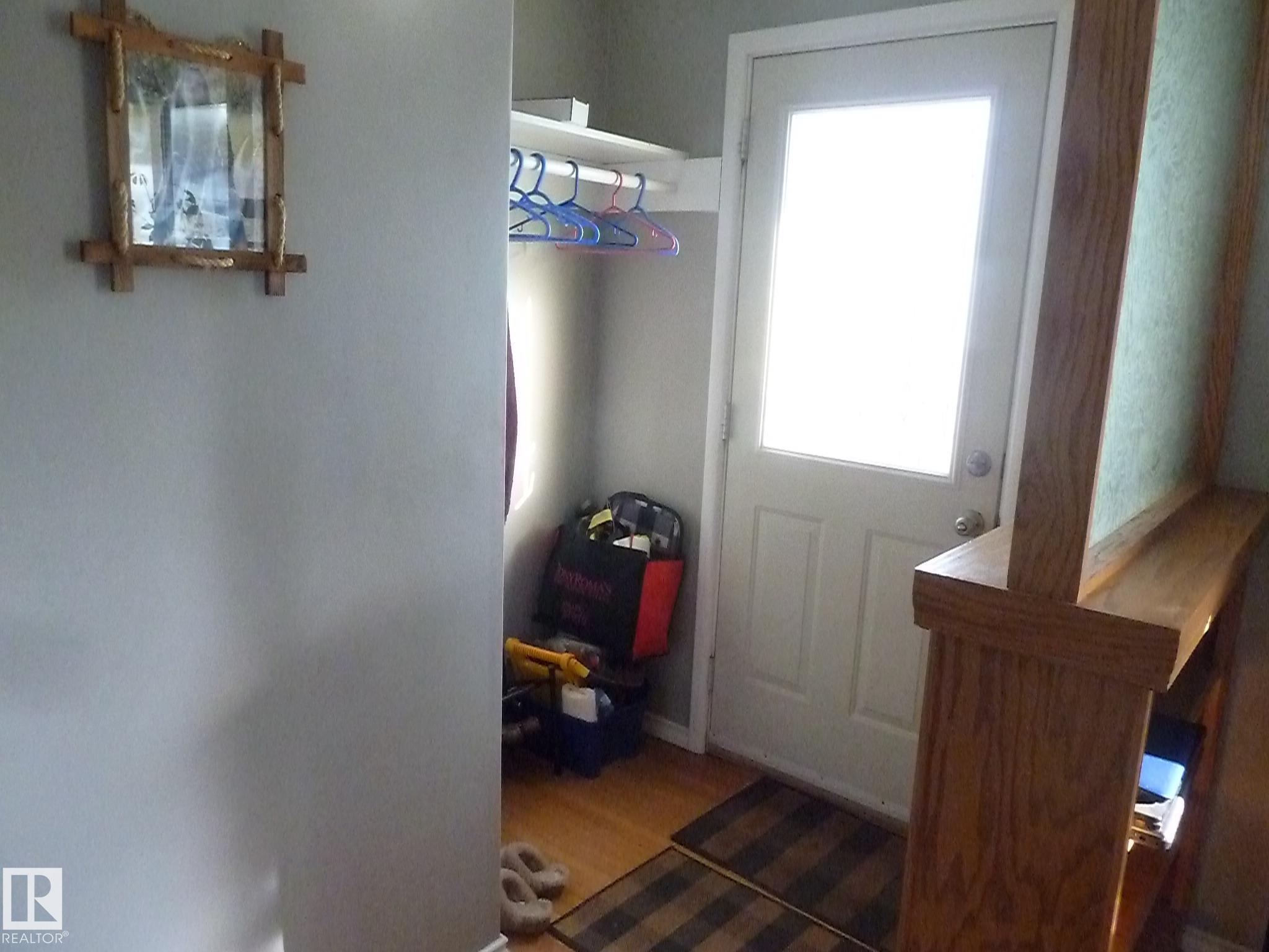 Photo 3 at 12836 107 Street NW, Lauderdale, Edmonton