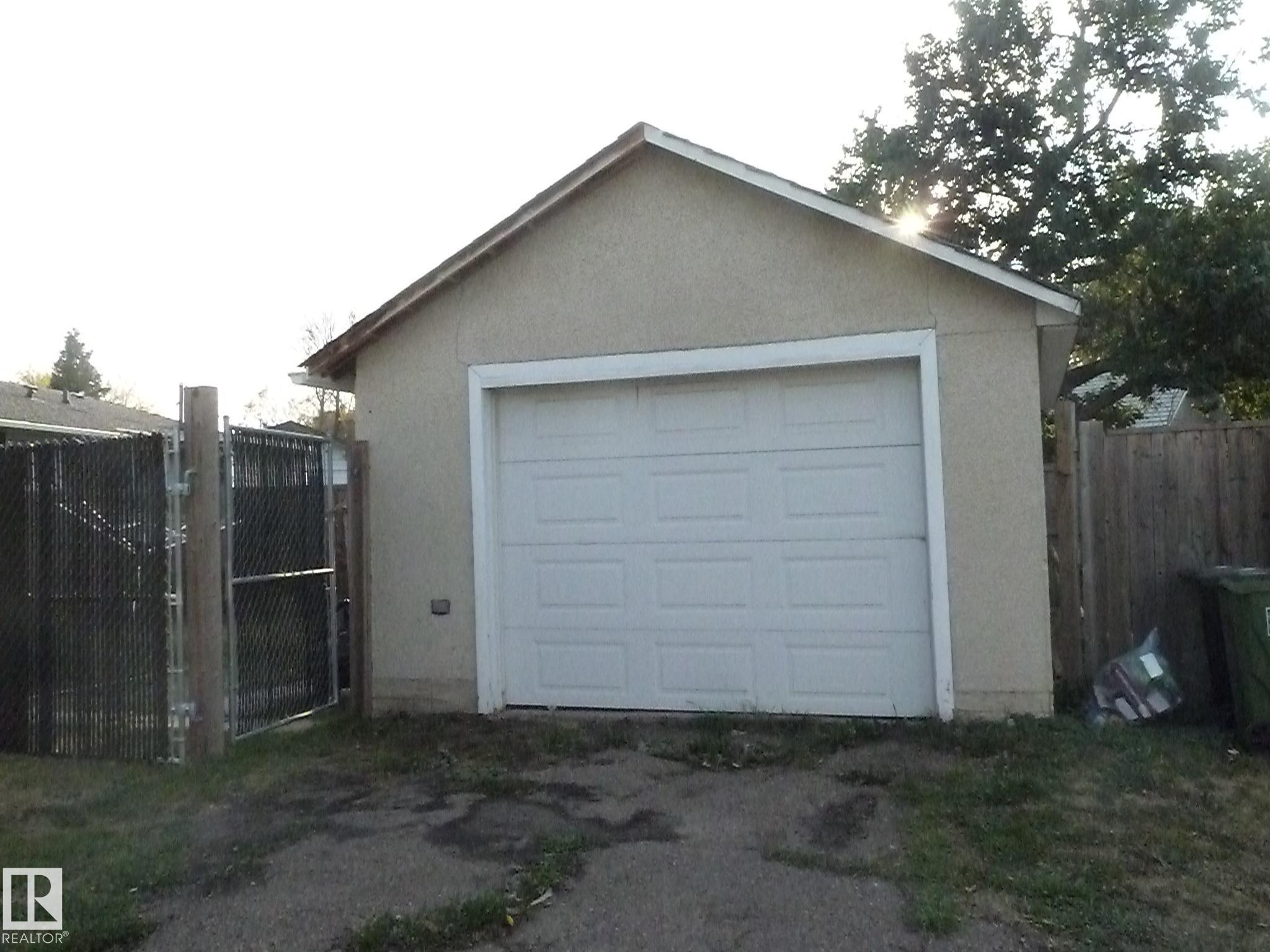 Photo 34 at 12836 107 Street NW, Lauderdale, Edmonton