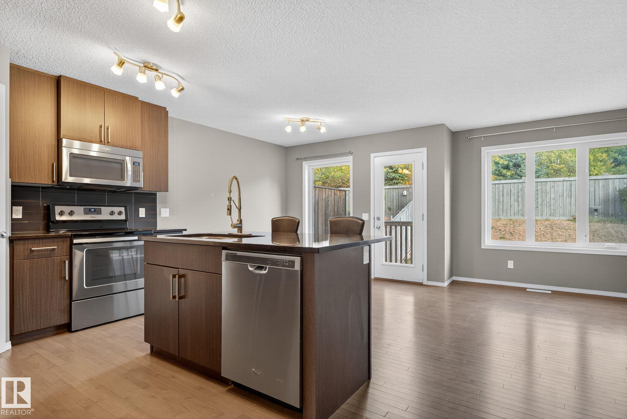 Photo 7 at 16 Royal Street, Riverside, St. Albert