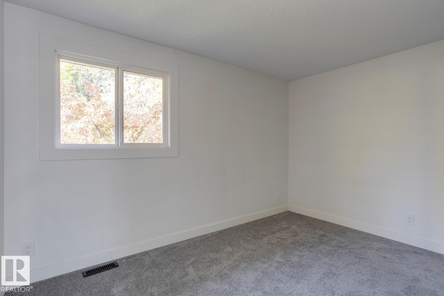Photo 16 at 73 Ridgewood Terrace, Braeside, St. Albert