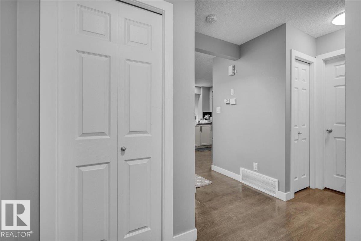 Photo 5 at 1730 27 Street NW, Laurel, Edmonton