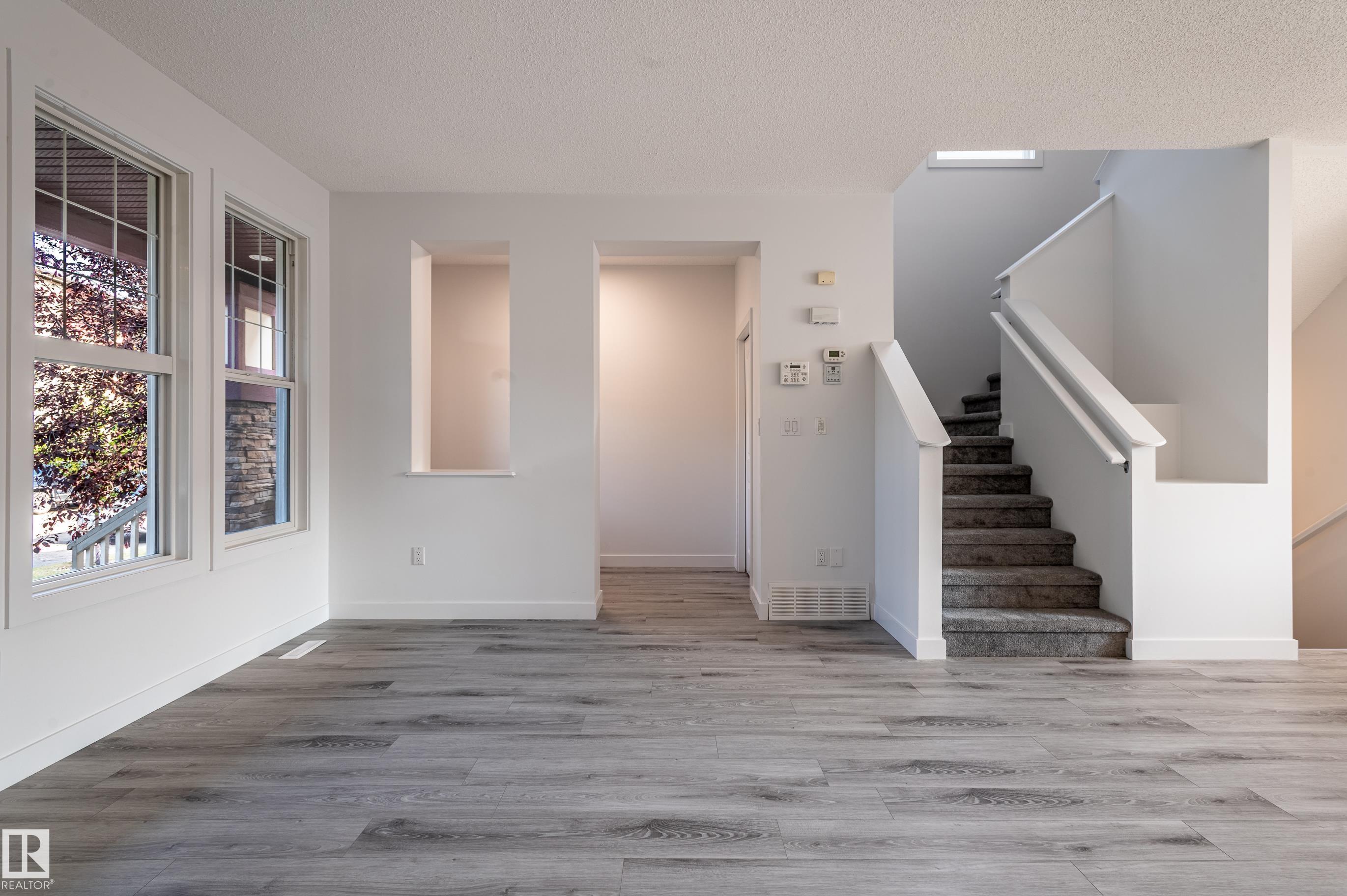 Photo 12 at 1065 Mcconachie Boulevard NW, McConachie Area, Edmonton