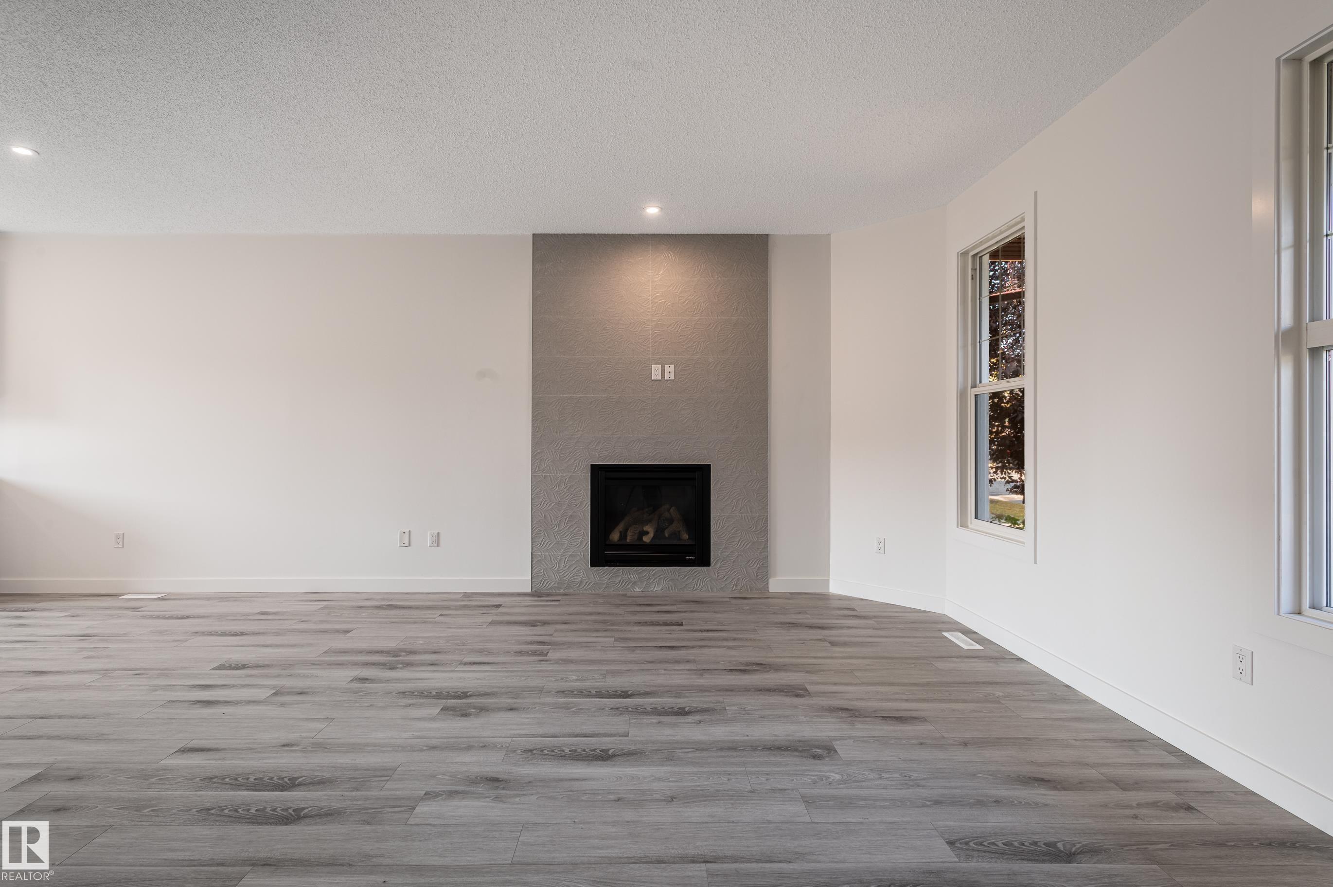 Photo 10 at 1065 Mcconachie Boulevard NW, McConachie Area, Edmonton