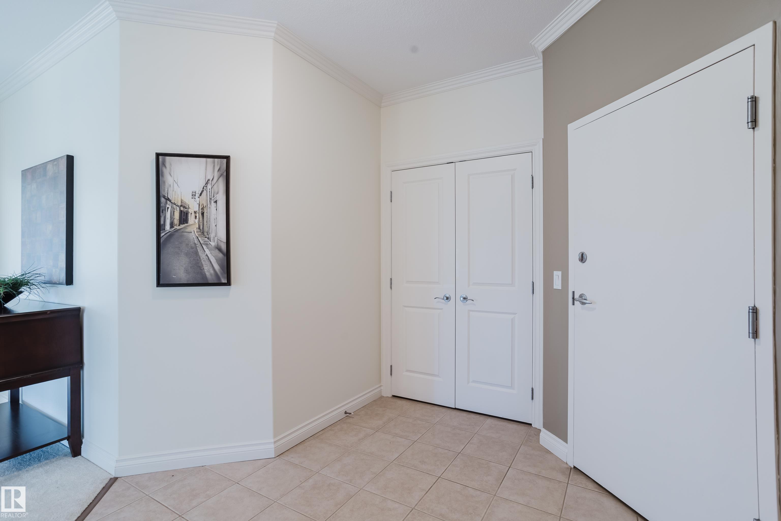 Photo 18 at 402 - 14205 96 Avenue NW, Crestwood, Edmonton
