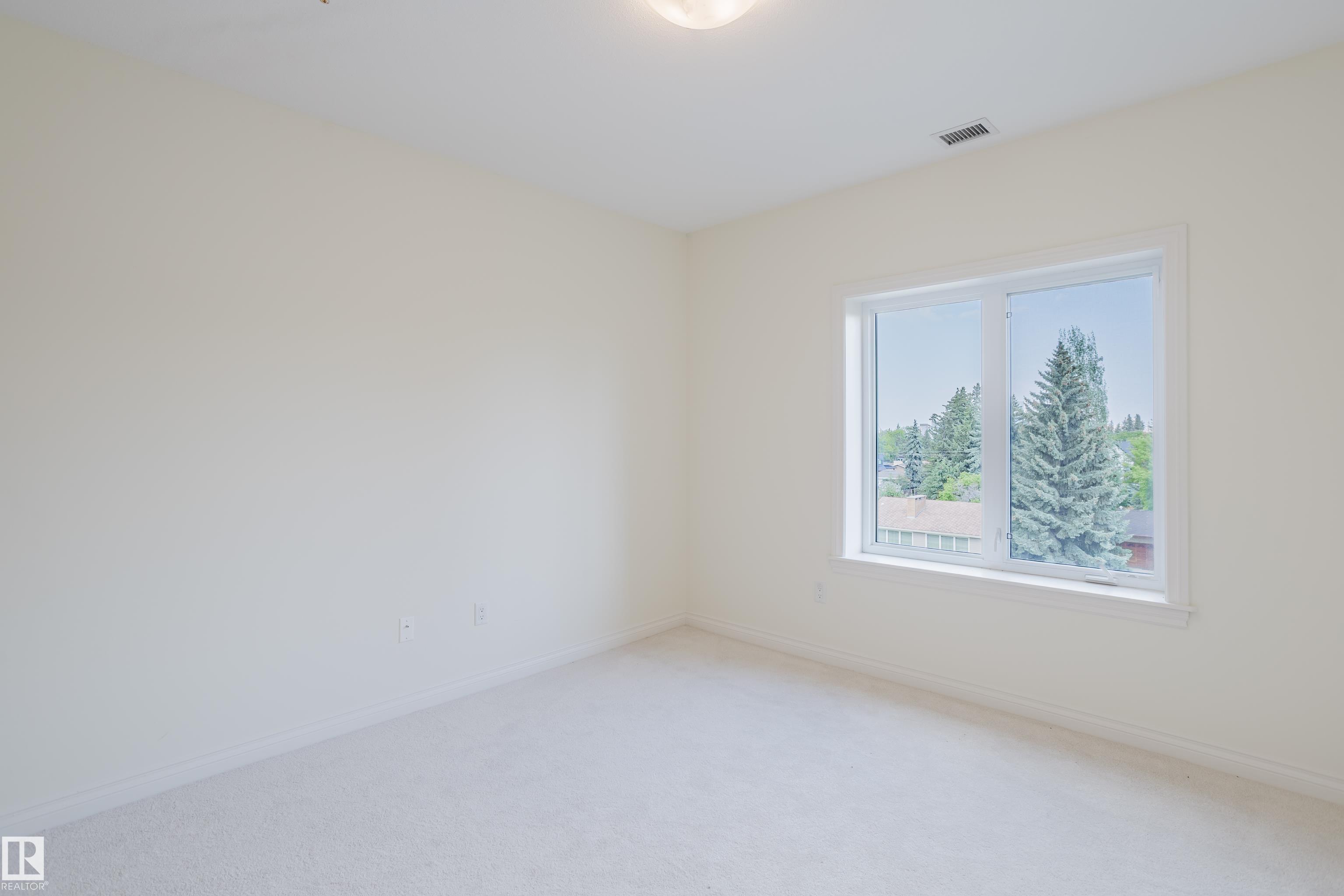Photo 21 at 402 - 14205 96 Avenue NW, Crestwood, Edmonton
