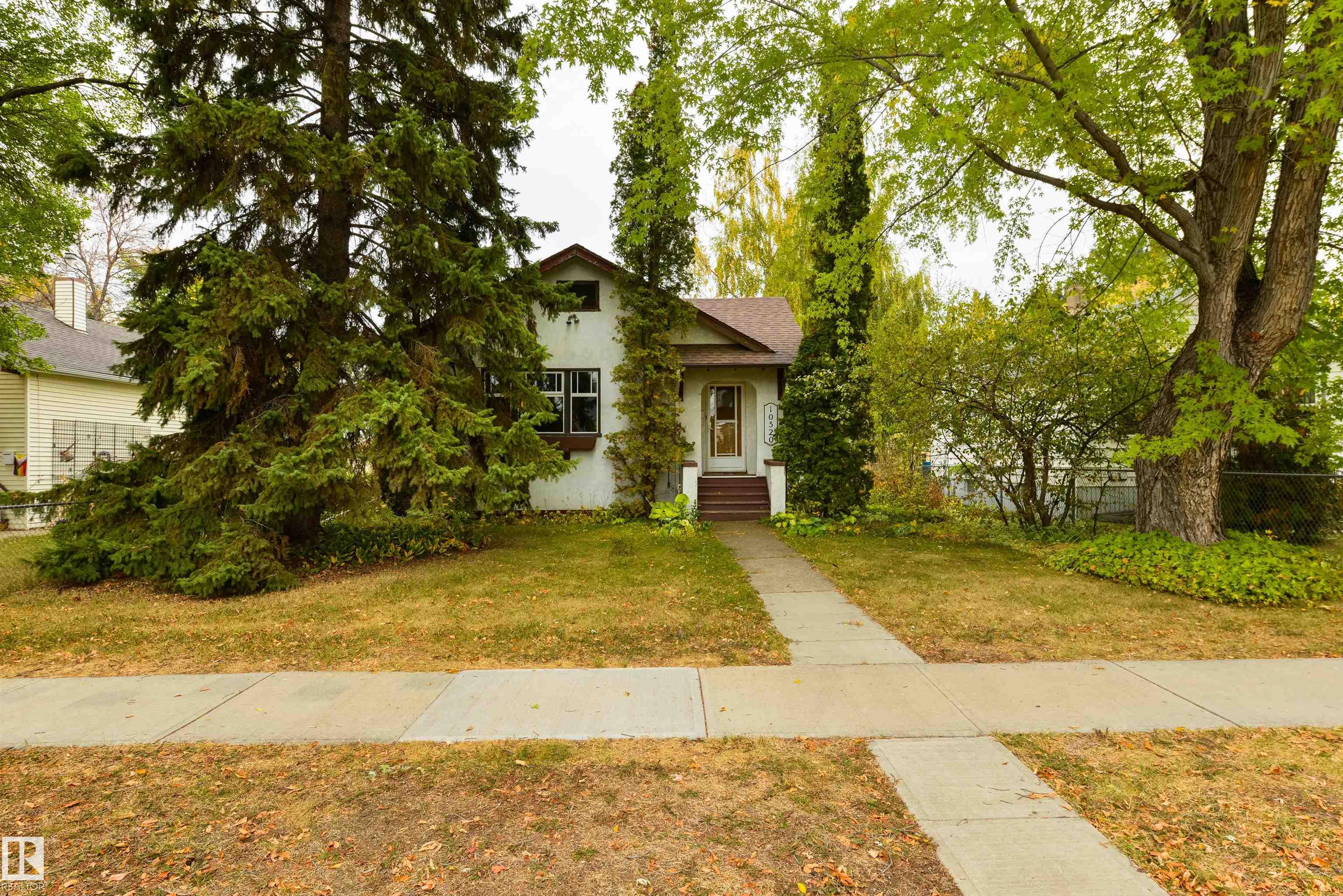 Photo 2 at 10520 74 Avenue NW, Queen Alexandra, Edmonton