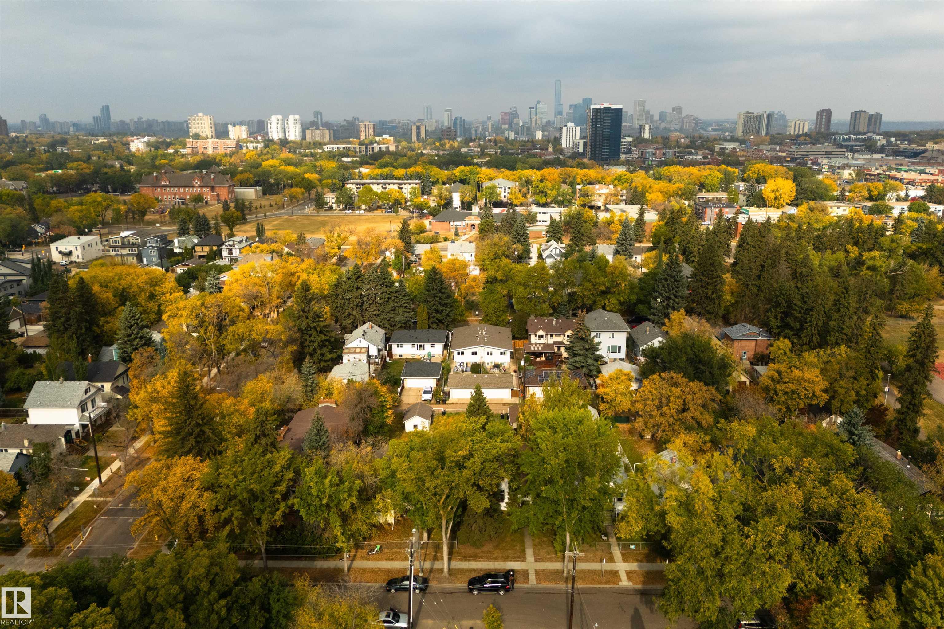 Photo 30 at 10520 74 Avenue NW, Queen Alexandra, Edmonton