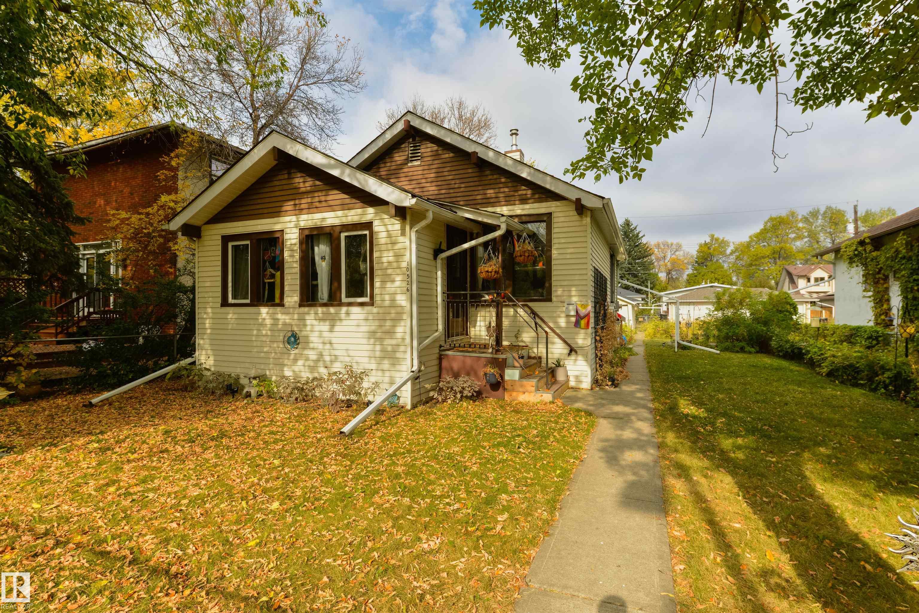 Photo 2 at 10526 74 Avenue NW, Queen Alexandra, Edmonton
