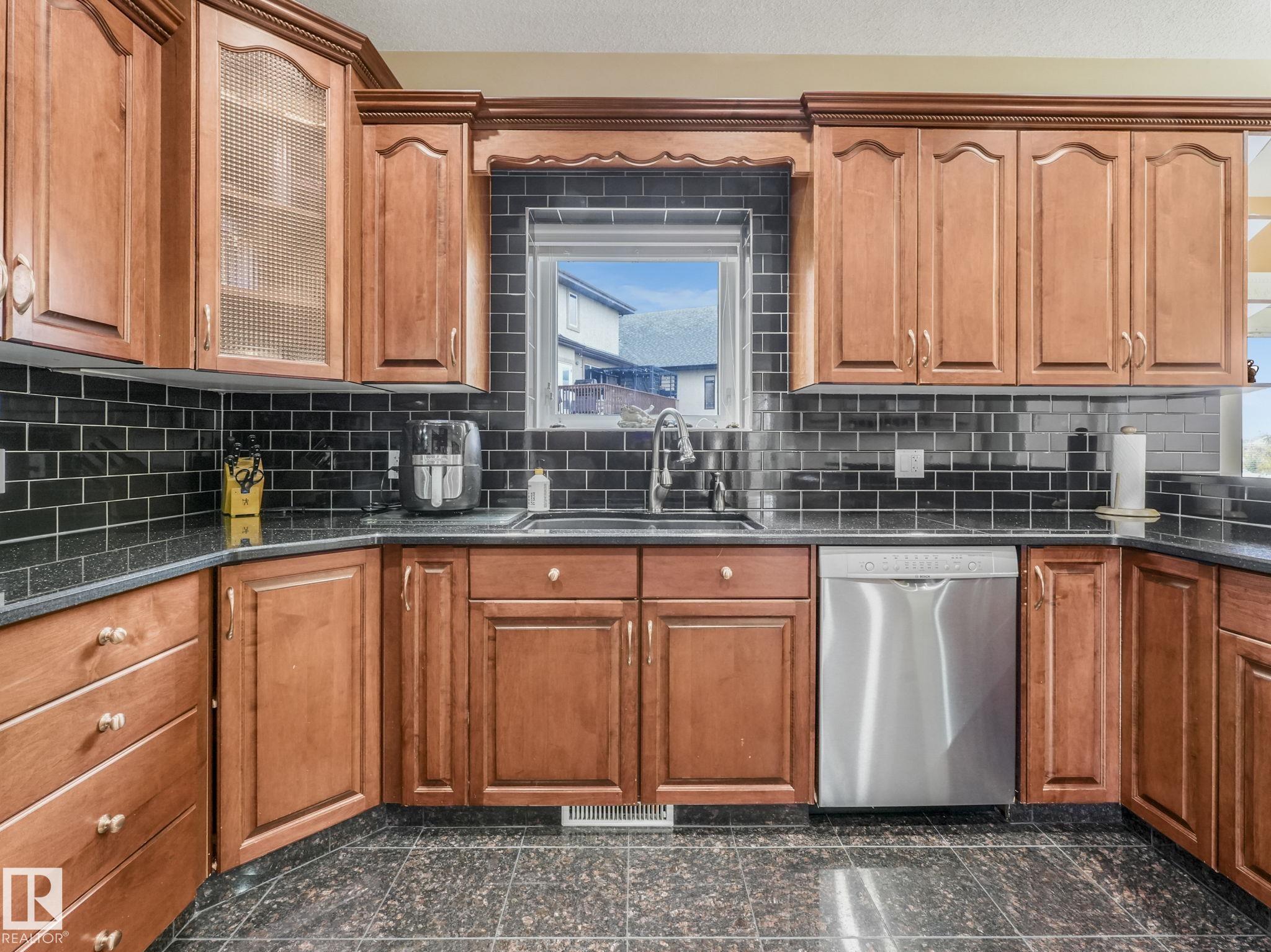 Photo 16 at 6911 17 Avenue SW, Summerside, Edmonton