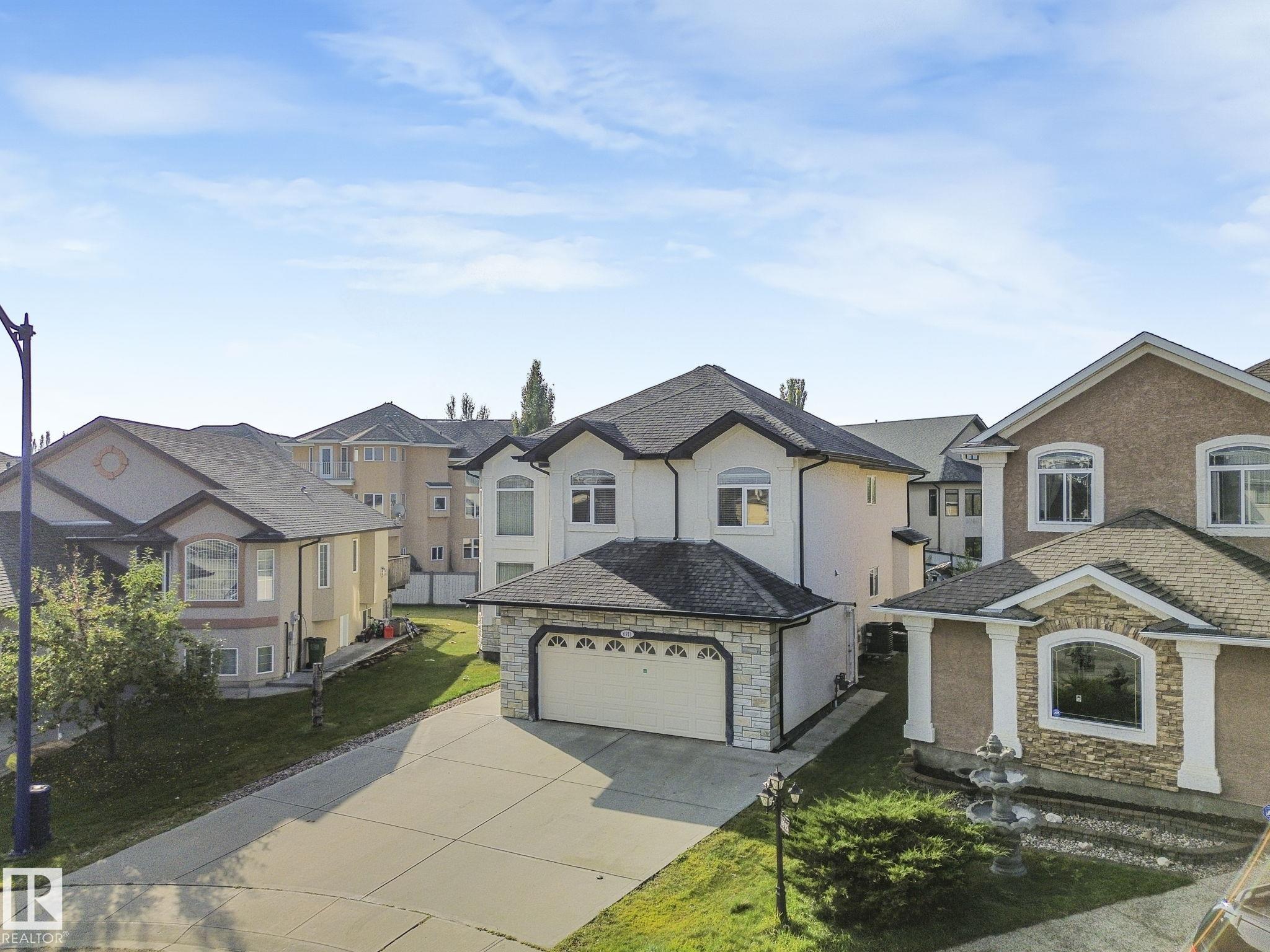 Photo 4 at 6911 17 Avenue SW, Summerside, Edmonton