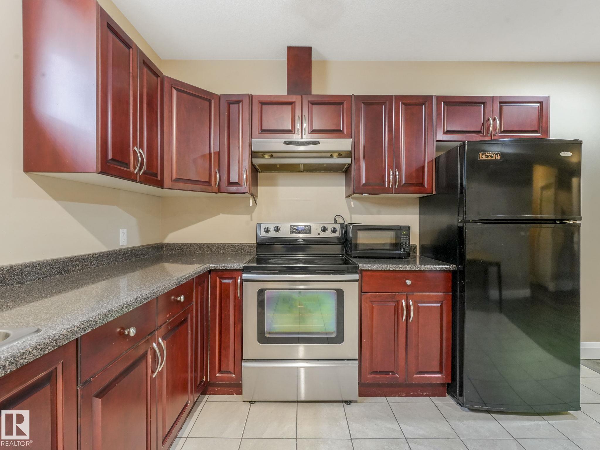 Photo 57 at 6911 17 Avenue SW, Summerside, Edmonton