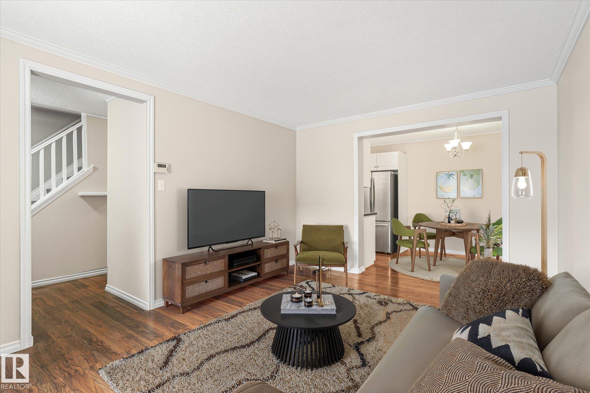 Photo 6 at 5C Twin Terrace NW, Tweddle Place, Edmonton