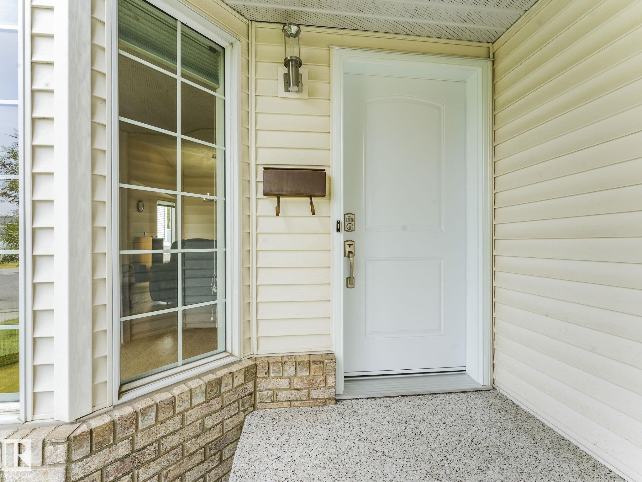 Photo 20 at 6115 157 Avenue NW, Matt Berry, Edmonton