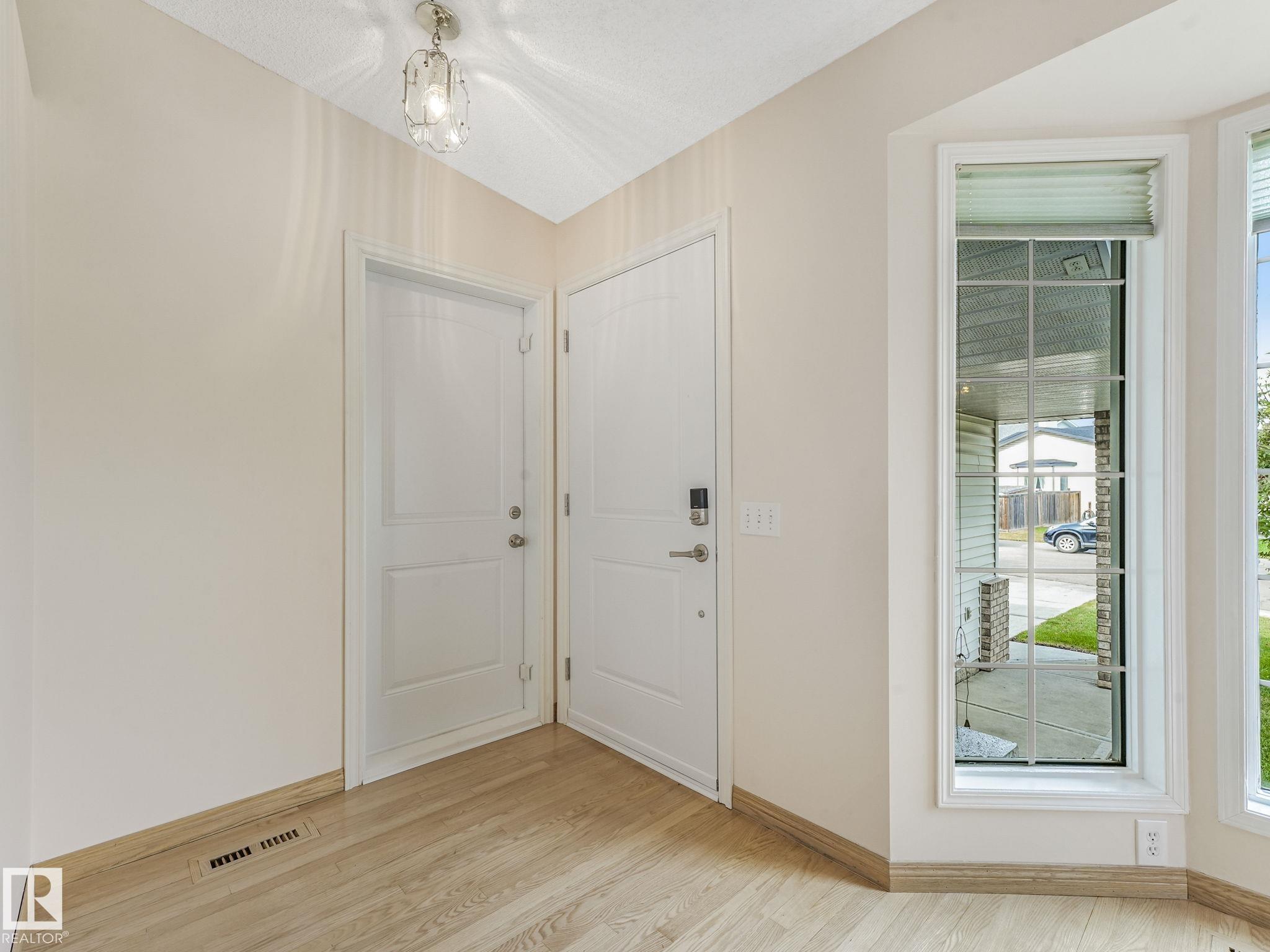 Photo 33 at 6115 157 Avenue NW, Matt Berry, Edmonton