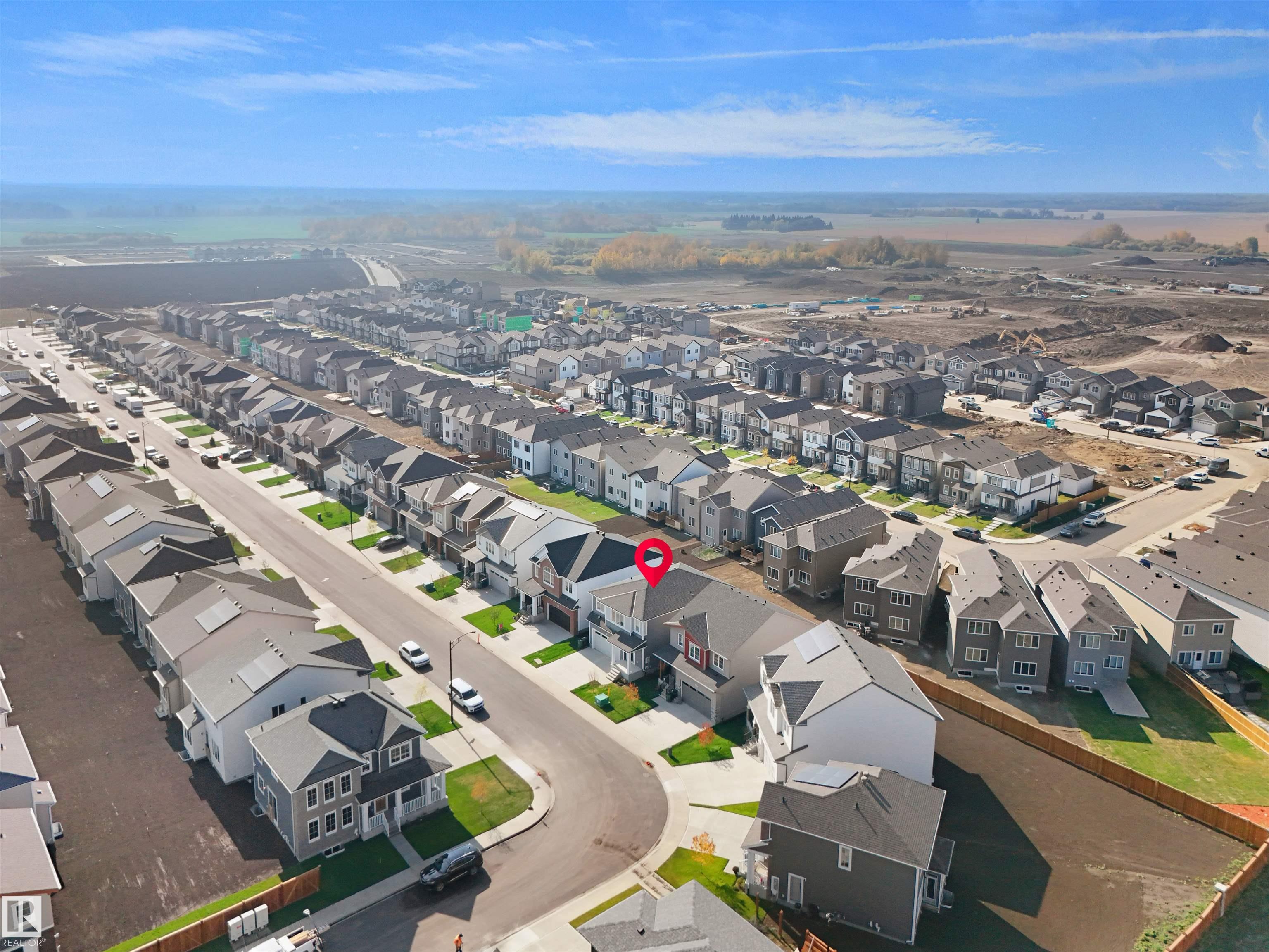 Photo 3 at 2124 209 Street NW, Stillwater, Edmonton