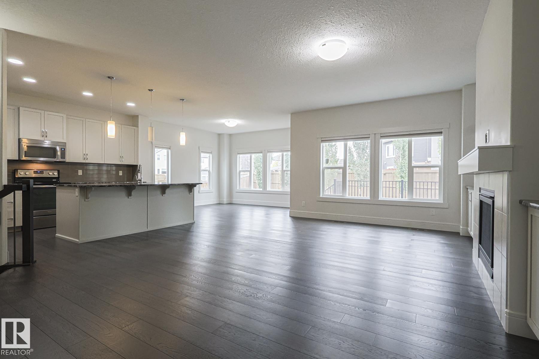 Photo 5 at 3167 Winspear Crescent SW, Walker, Edmonton