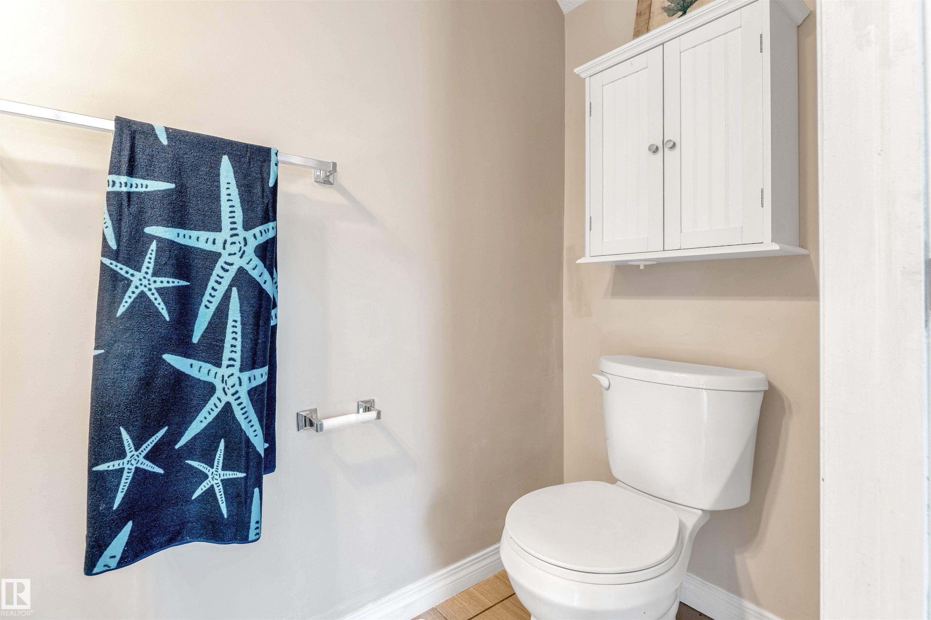 Photo 13 at 50 - 9151 Shaw Way SW, Summerside, Edmonton