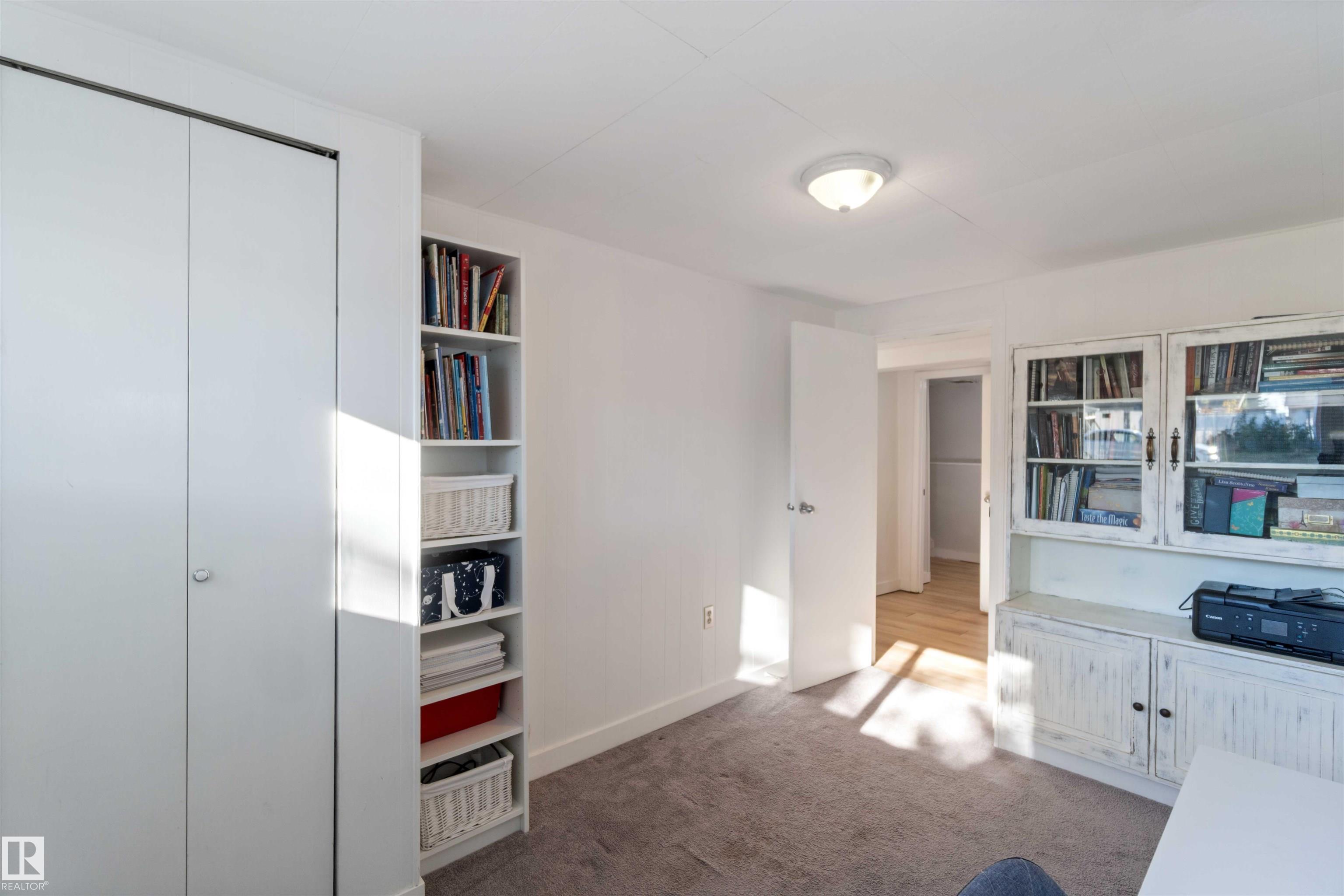 Photo 37 at 8508 43 Avenue NW, Tweddle Place, Edmonton