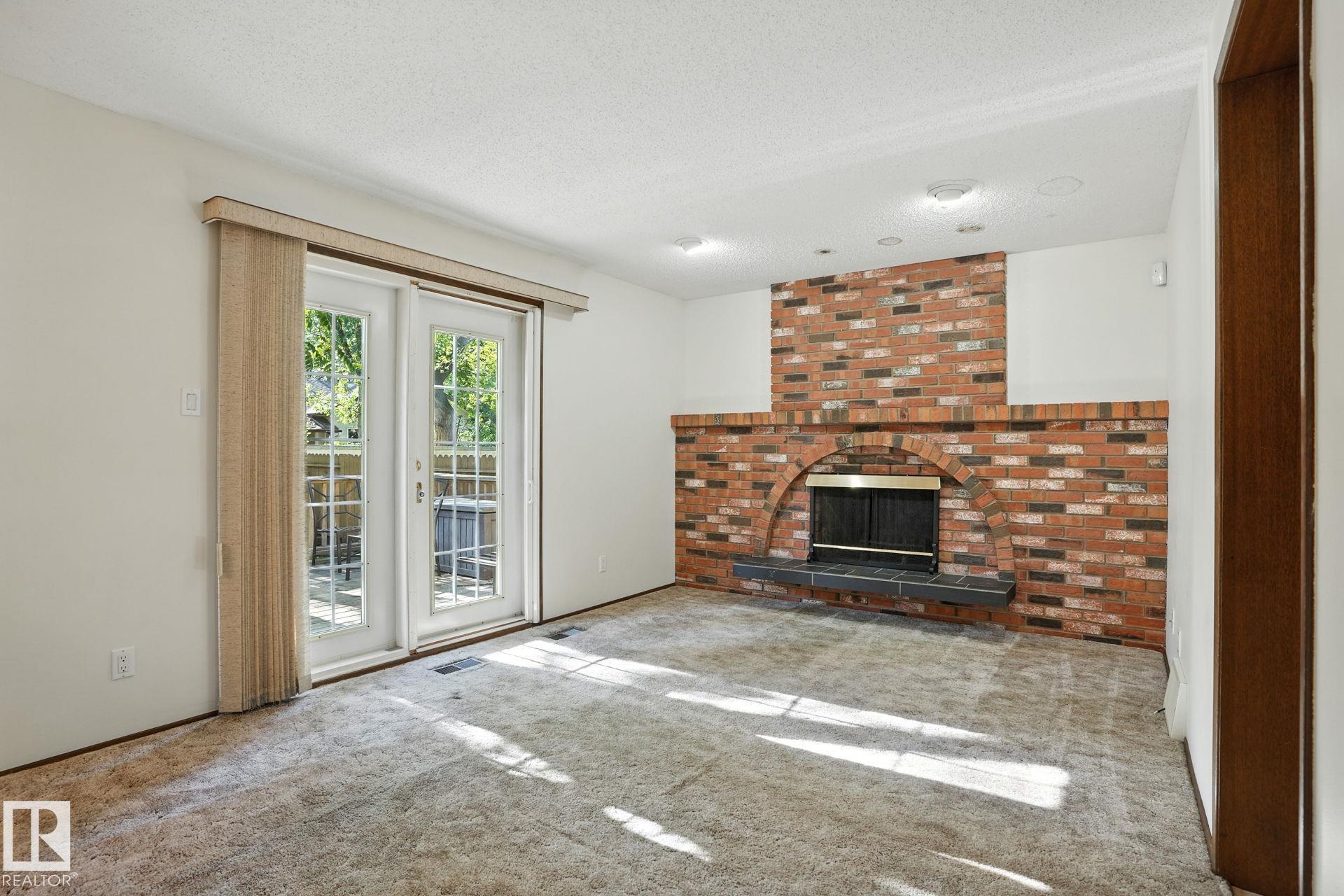 Photo 13 at 4 Glen Meadow Crescent, Grandin, St. Albert