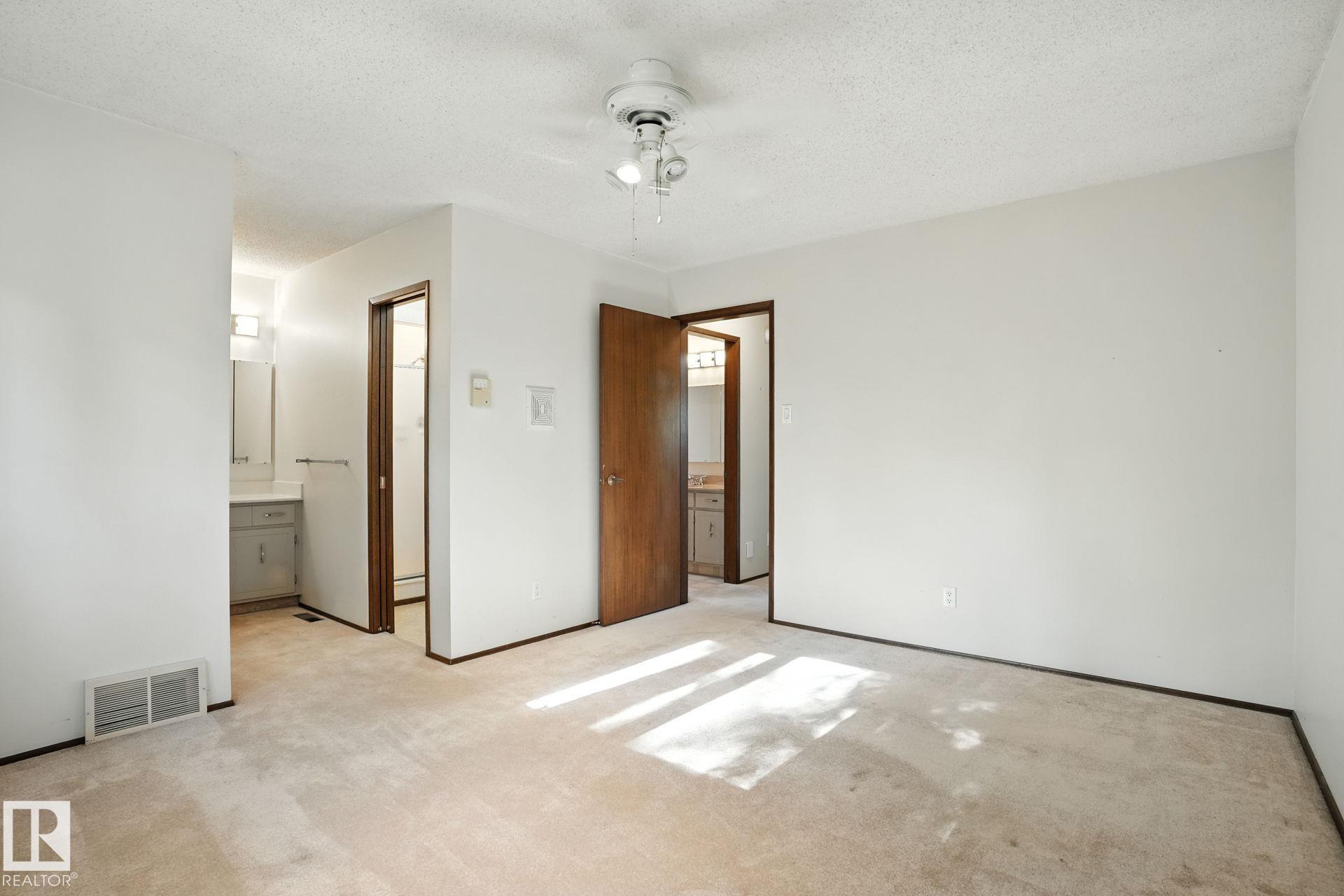 Photo 19 at 4 Glen Meadow Crescent, Grandin, St. Albert