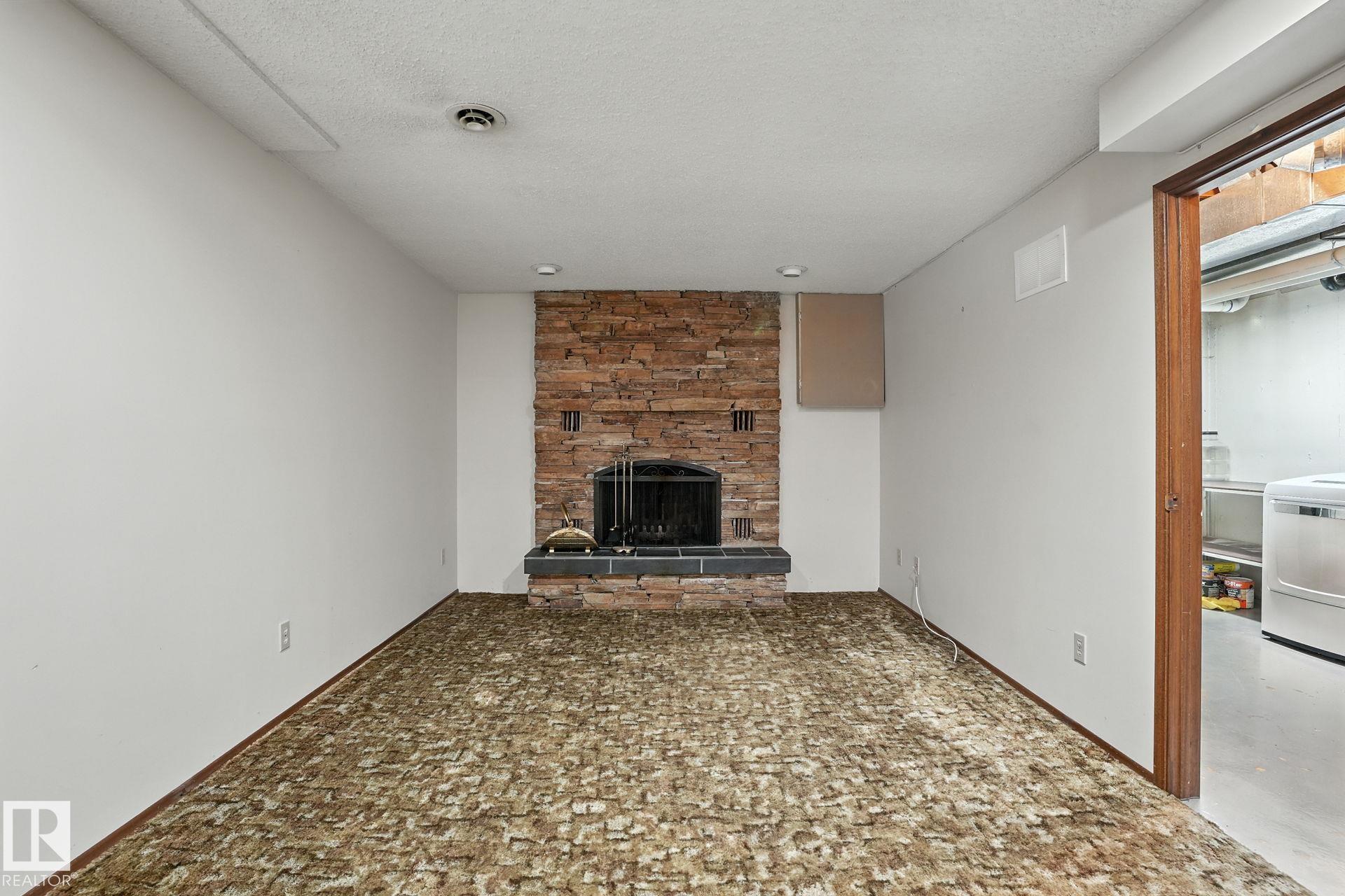 Photo 26 at 4 Glen Meadow Crescent, Grandin, St. Albert