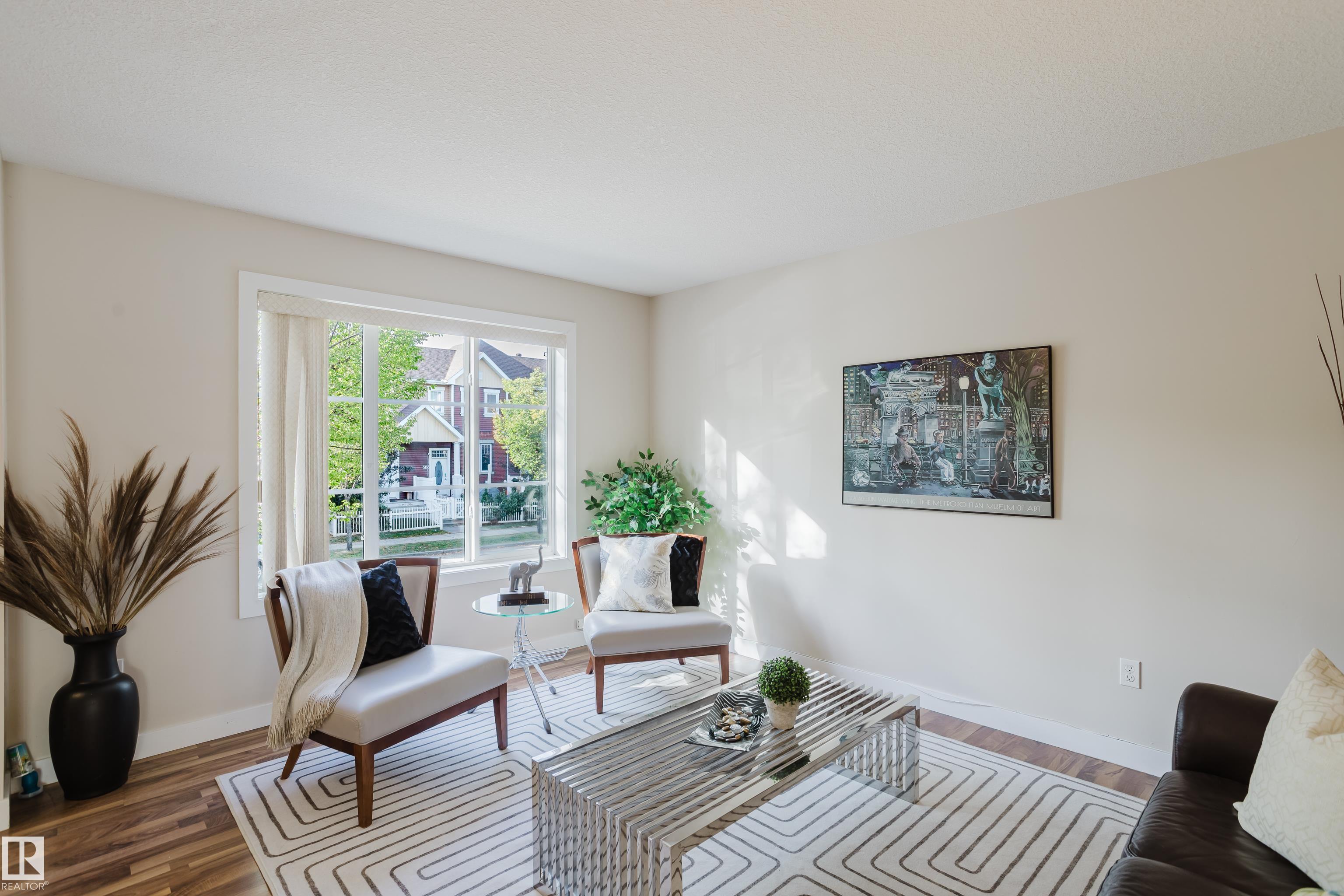 Photo 2 at 11 - 5260 Terwillegar Boulevard NW, Terwillegar Towne, Edmonton