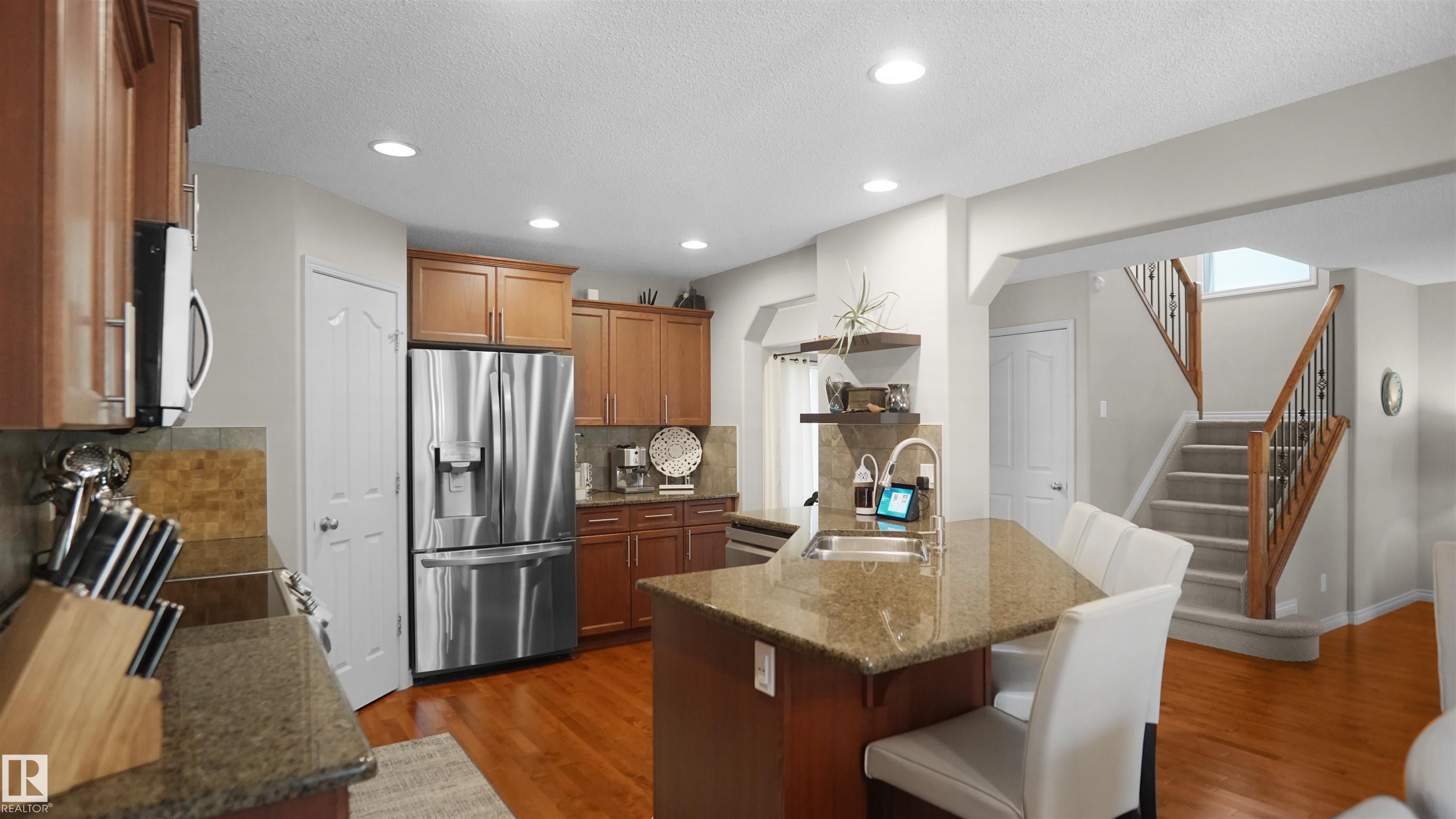 Photo 18 at 20845 92a Avenue NW, Suder Greens, Edmonton