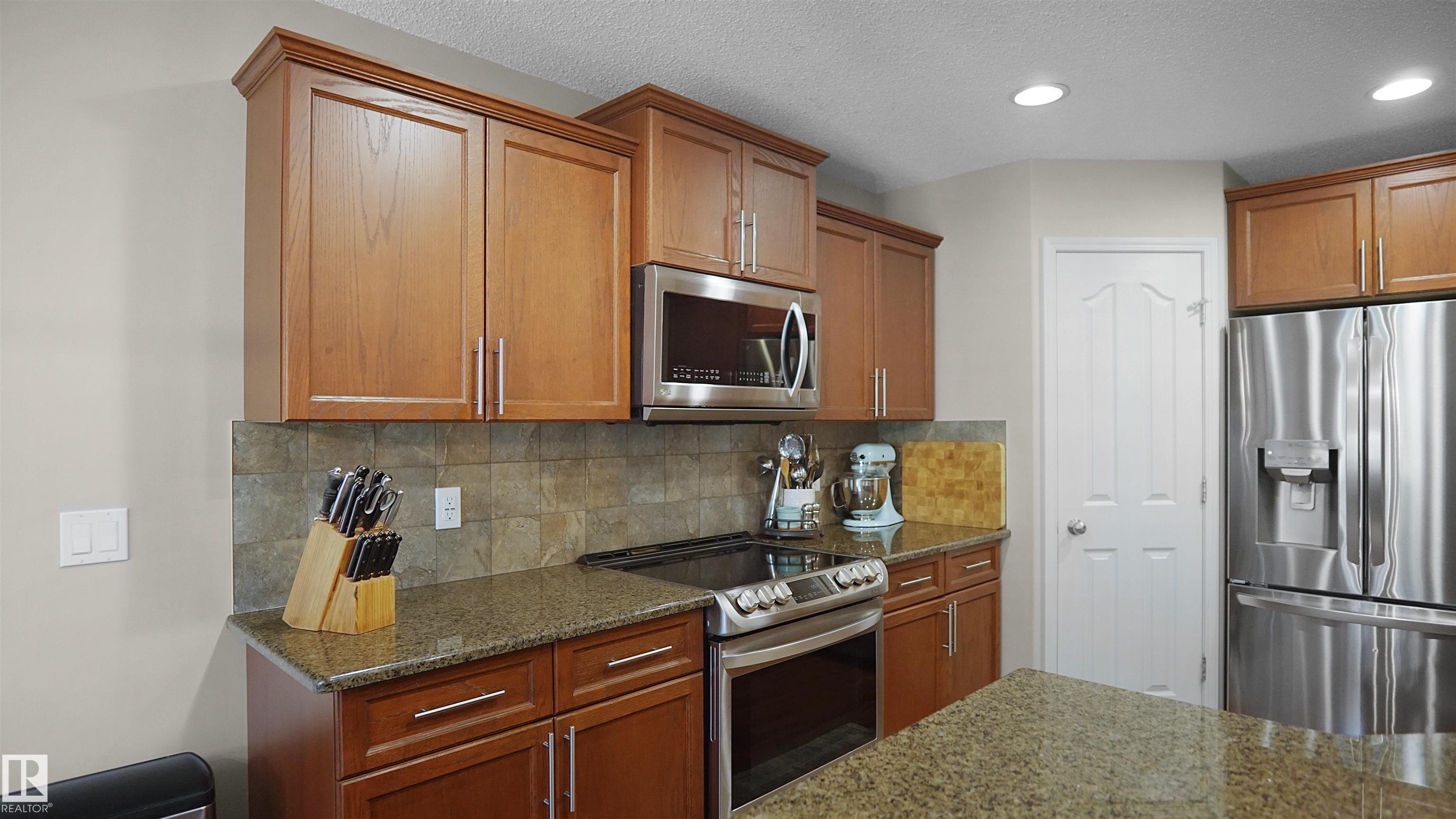 Photo 20 at 20845 92a Avenue NW, Suder Greens, Edmonton