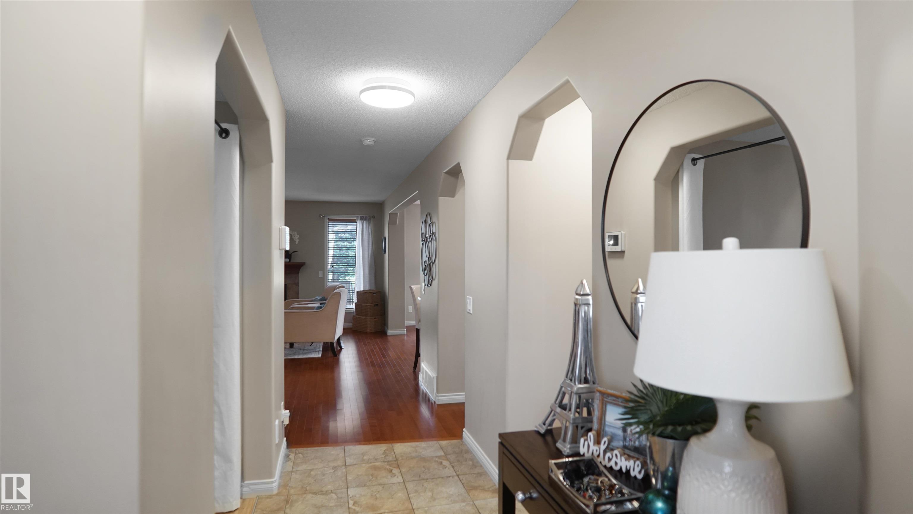 Photo 5 at 20845 92a Avenue NW, Suder Greens, Edmonton