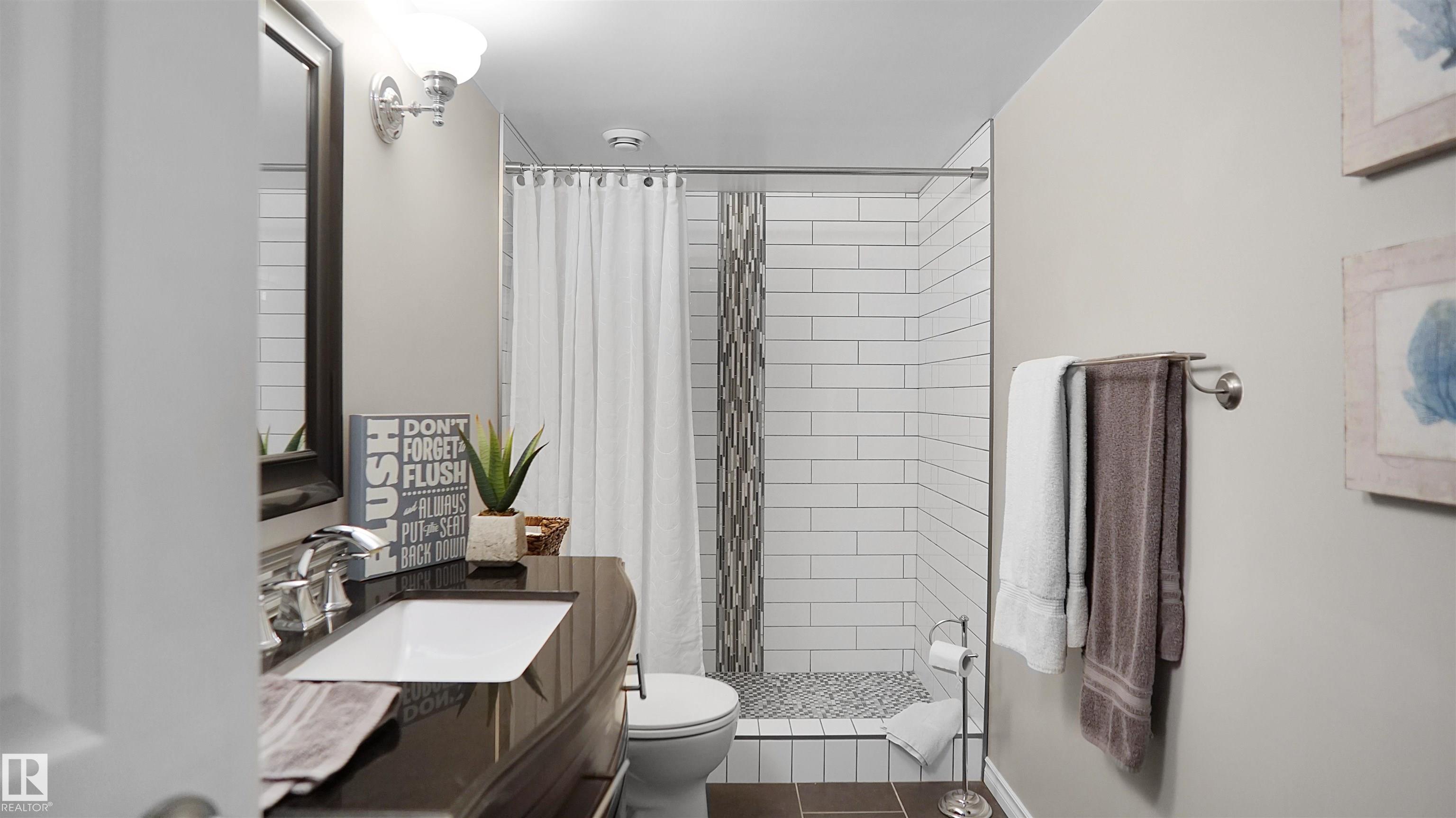 Photo 43 at 20845 92a Avenue NW, Suder Greens, Edmonton