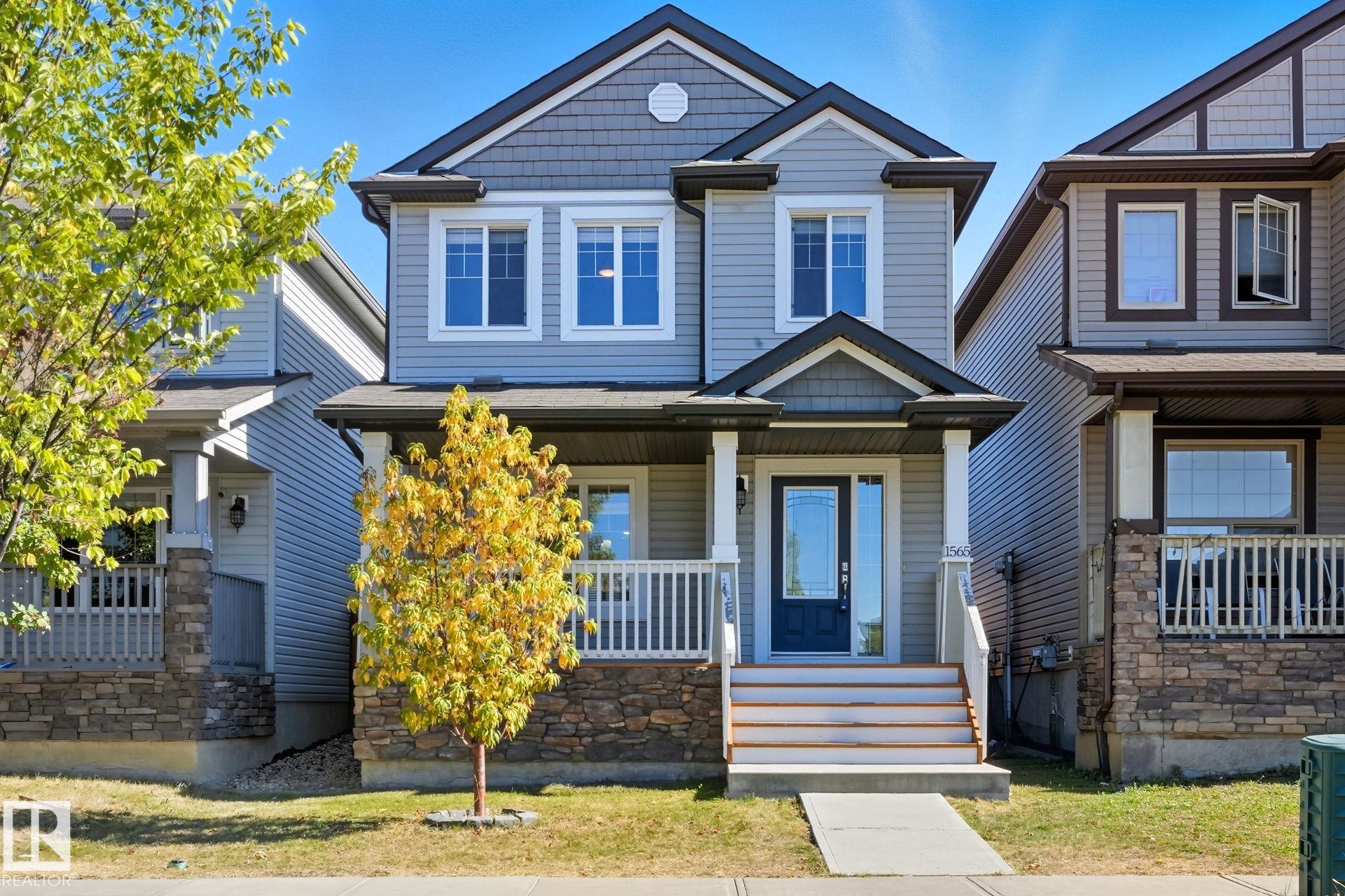 Photo 2 at 1565 33a Street NW, Laurel, Edmonton