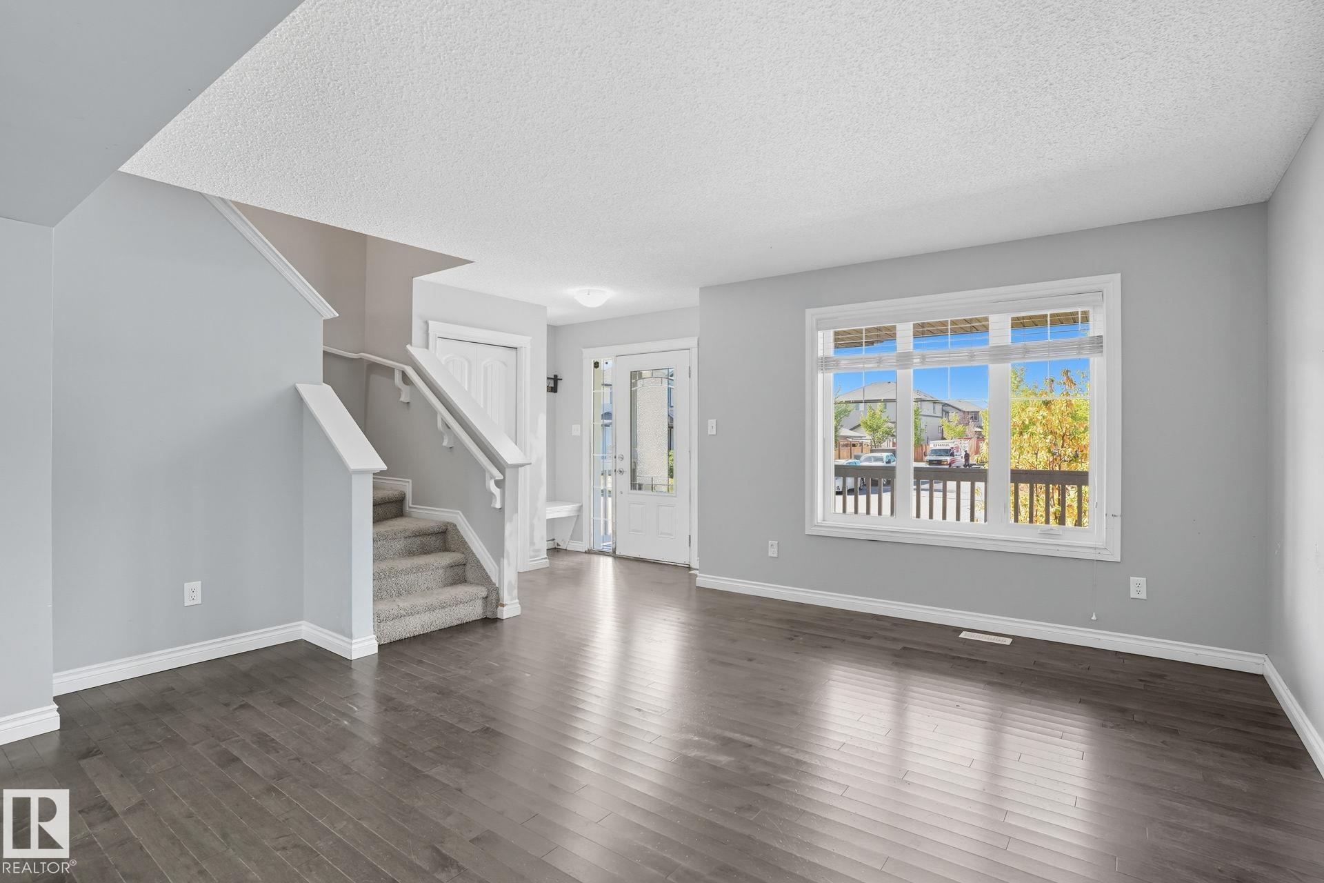 Photo 7 at 1565 33a Street NW, Laurel, Edmonton