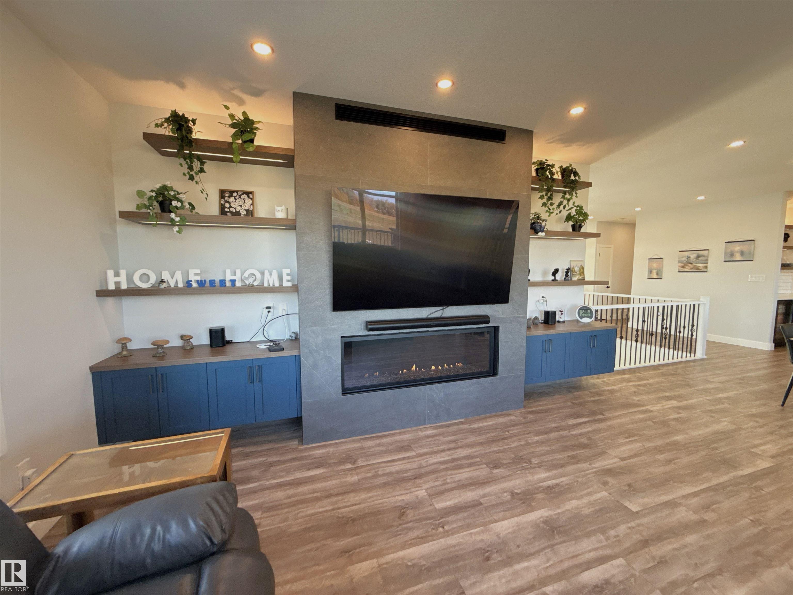 Photo 13 at 45 - 54104 Rge Road 274, Brenmar Estates, Rural Parkland County