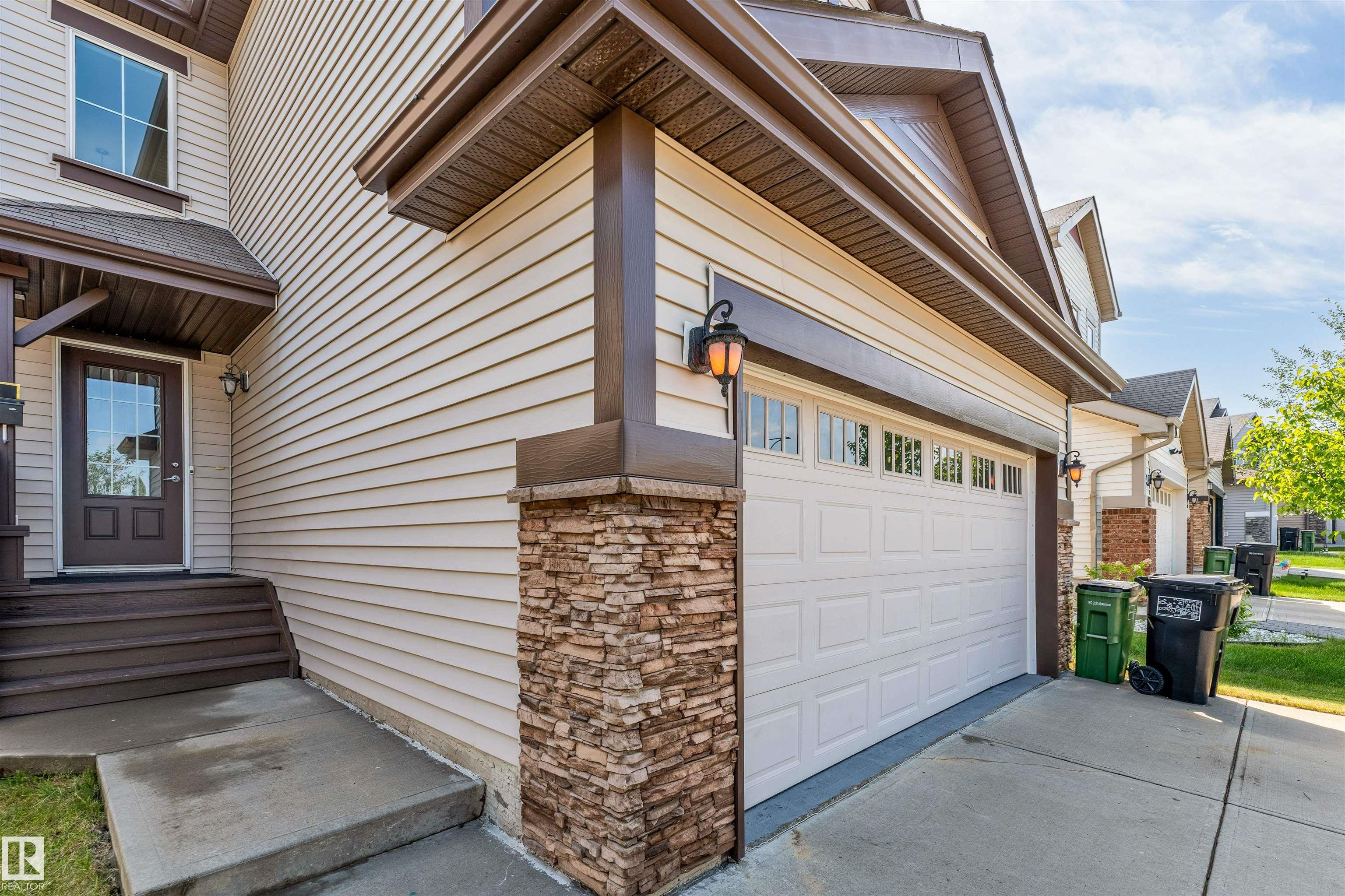 Photo 3 at 1115 61 Street SW, Walker, Edmonton