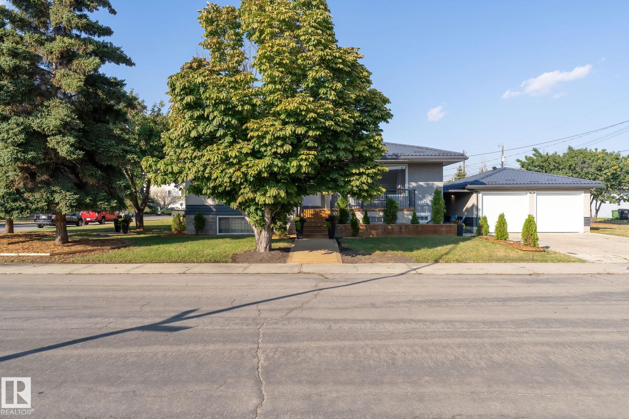 Photo 2 at 12410 134 Avenue NW, Kensington, Edmonton