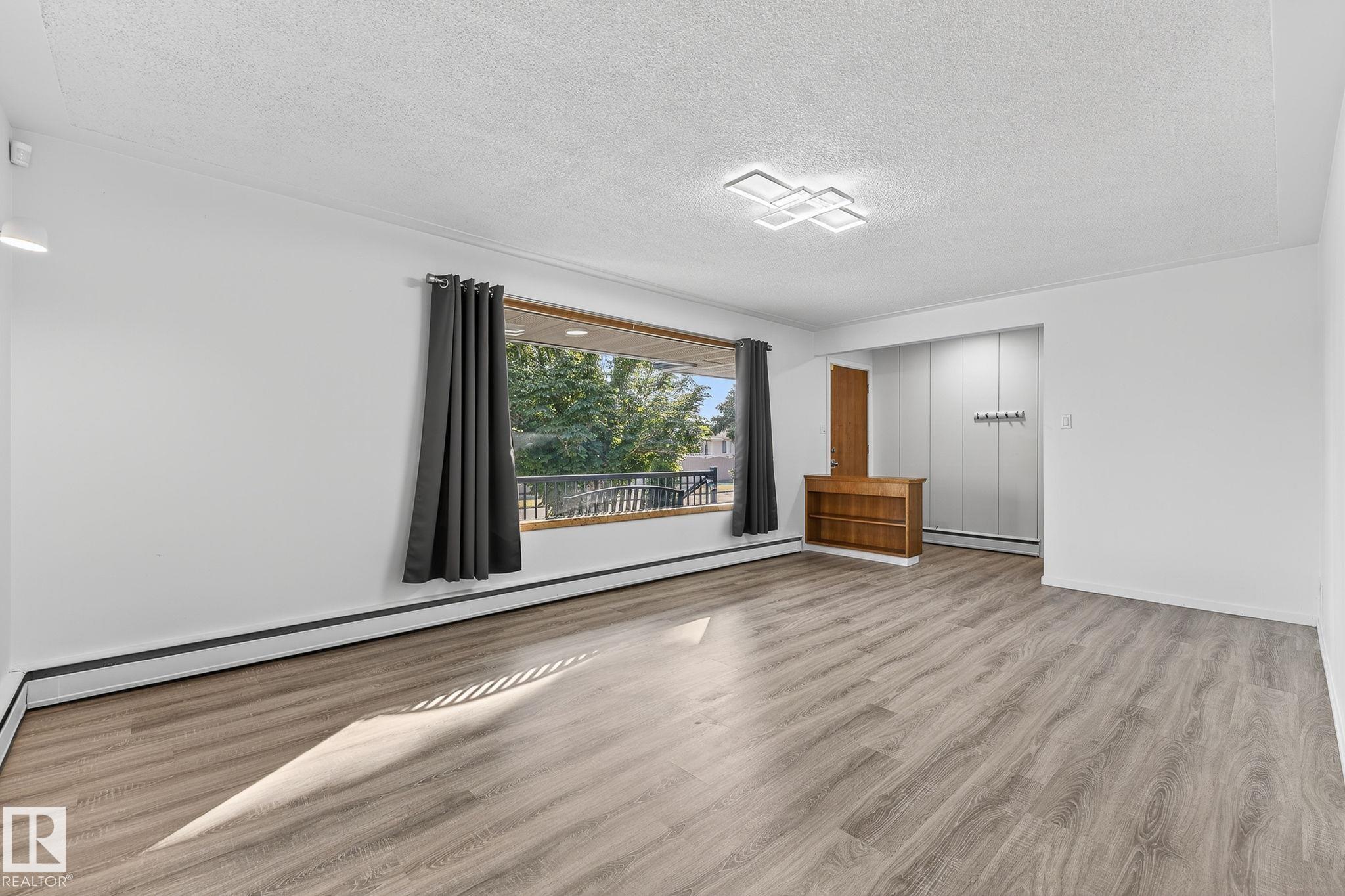 Photo 19 at 12410 134 Avenue NW, Kensington, Edmonton