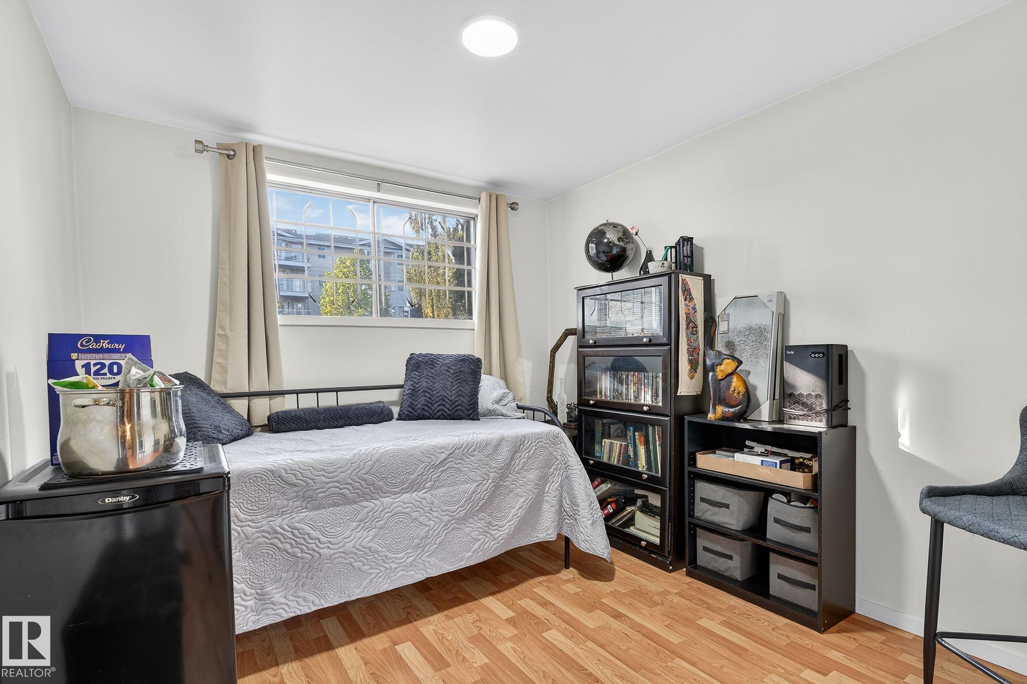 Photo 58 at 12410 134 Avenue NW, Kensington, Edmonton