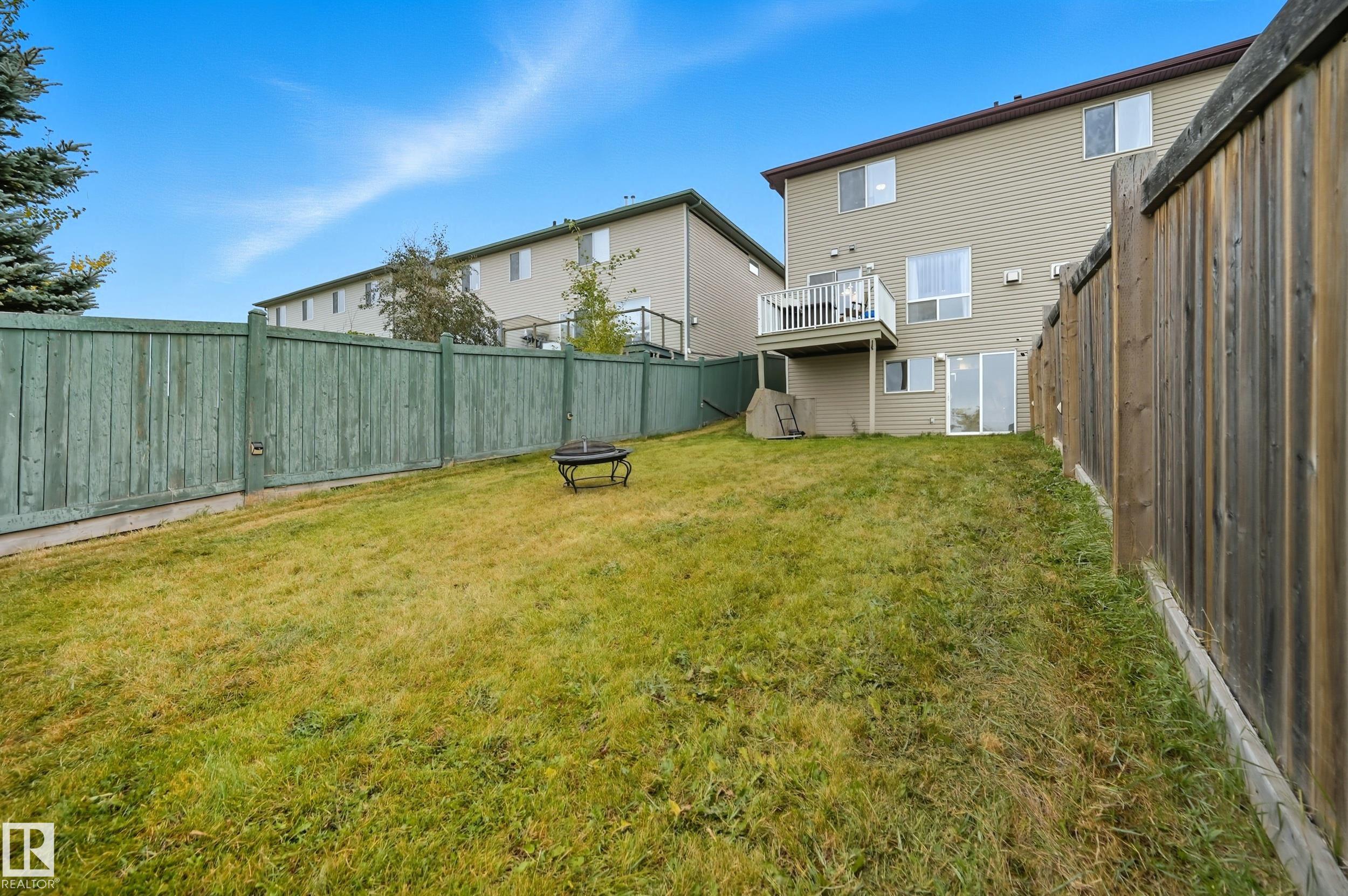 Photo 26 at 18 Virginia Avenue, Spruce Village, Spruce Grove
