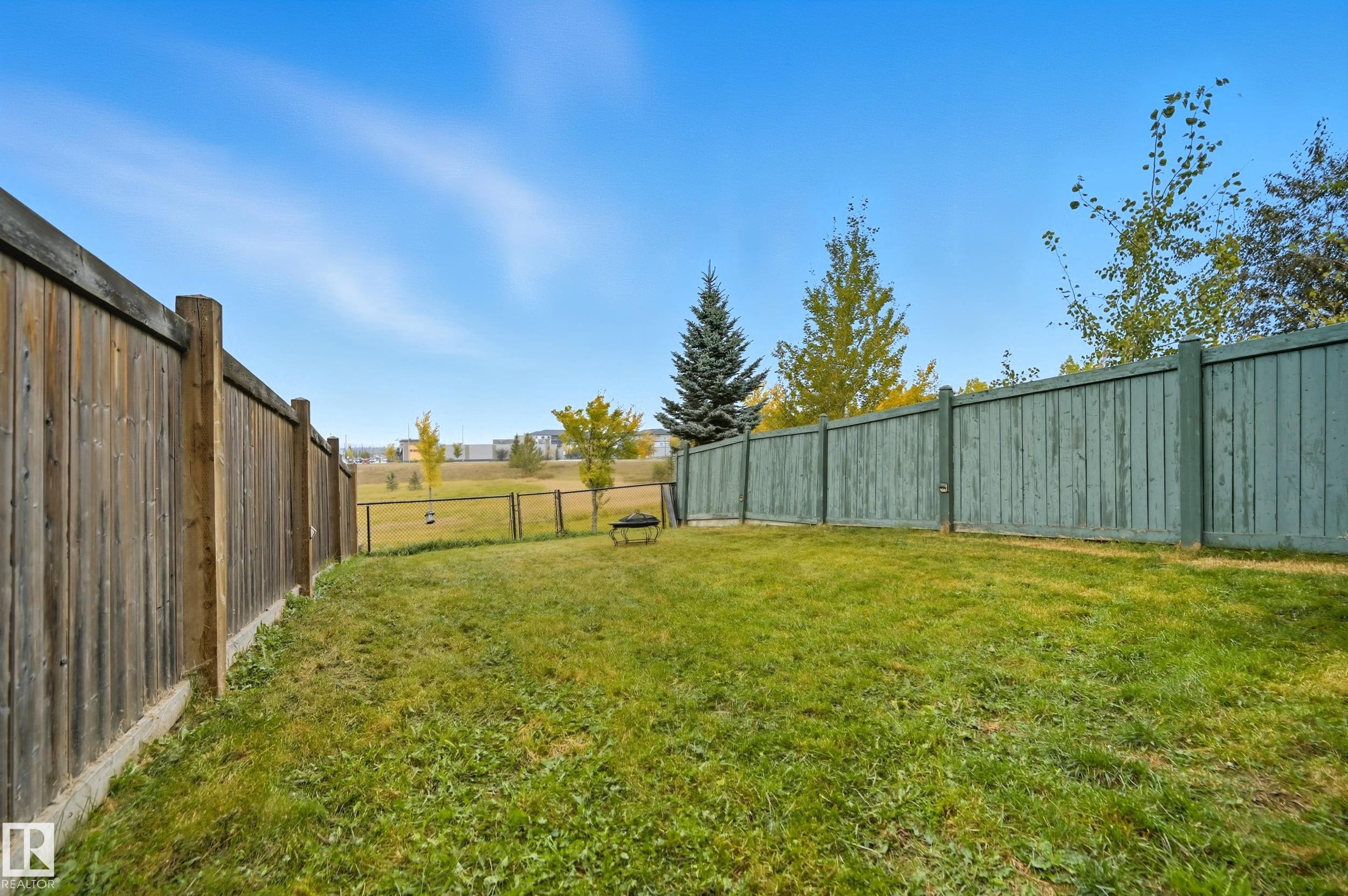 Photo 27 at 18 Virginia Avenue, Spruce Village, Spruce Grove