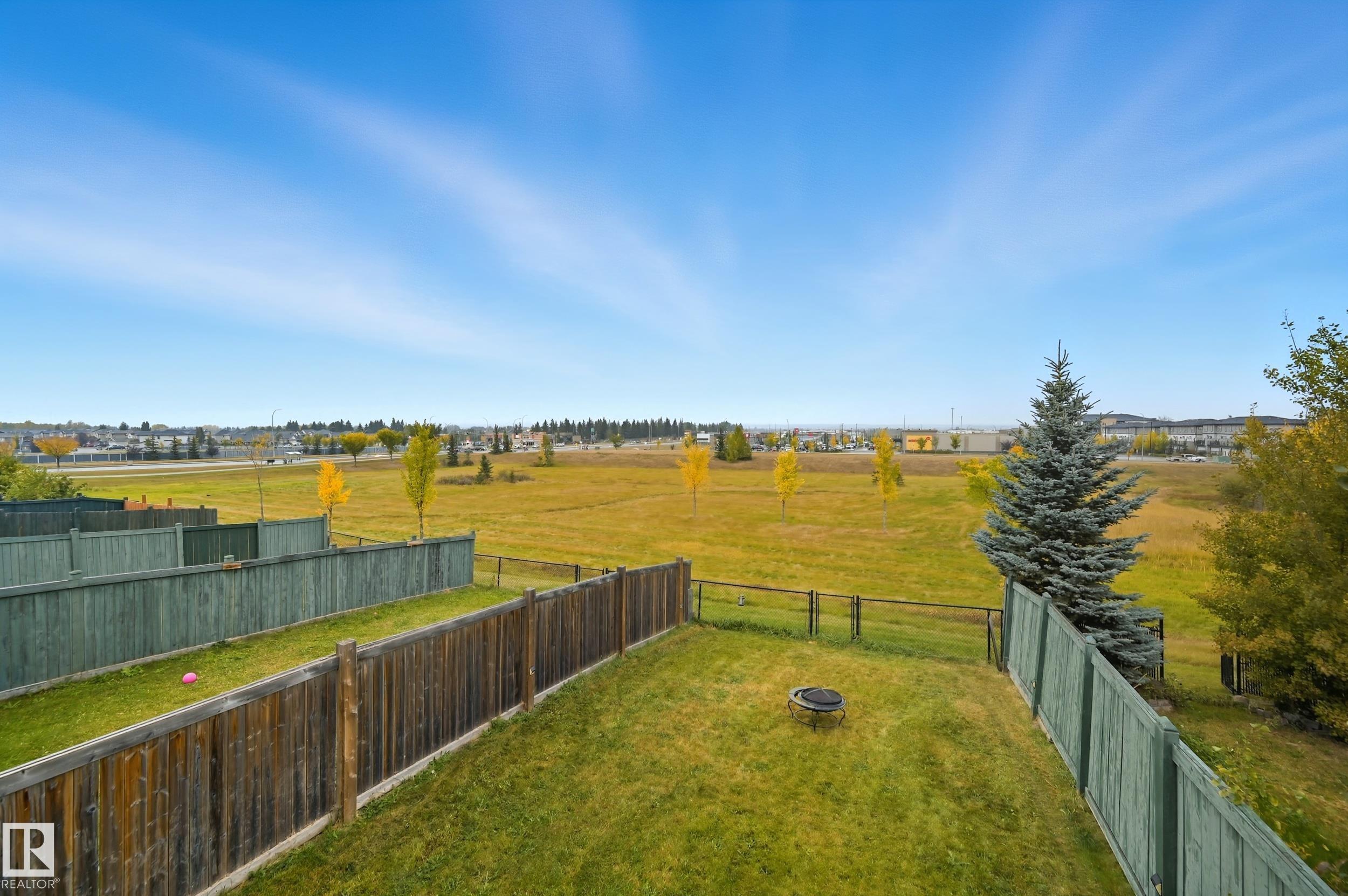 Photo 31 at 18 Virginia Avenue, Spruce Village, Spruce Grove