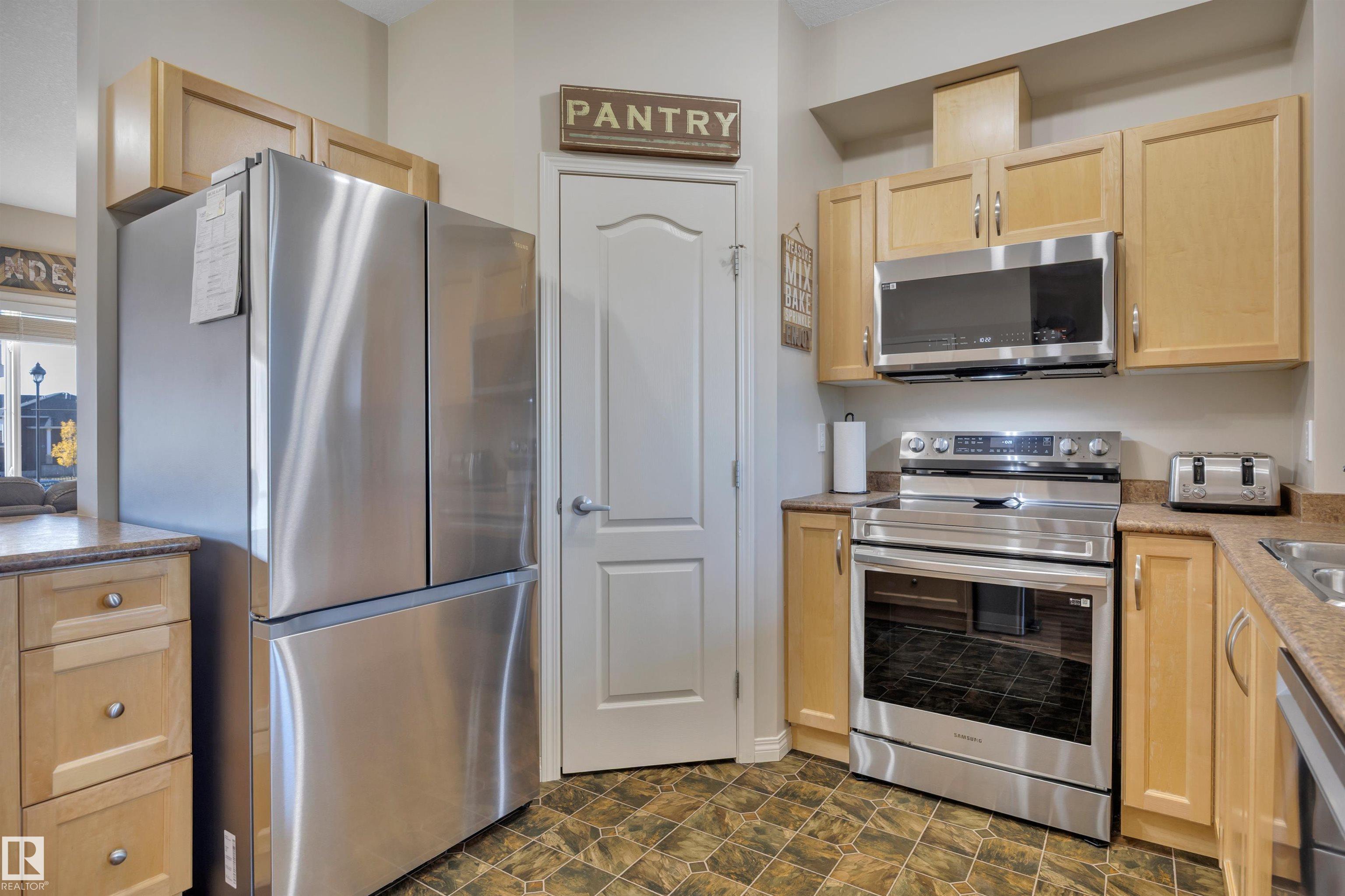 Photo 8 at 122 - 104 West Haven Drive, West Haven, Leduc