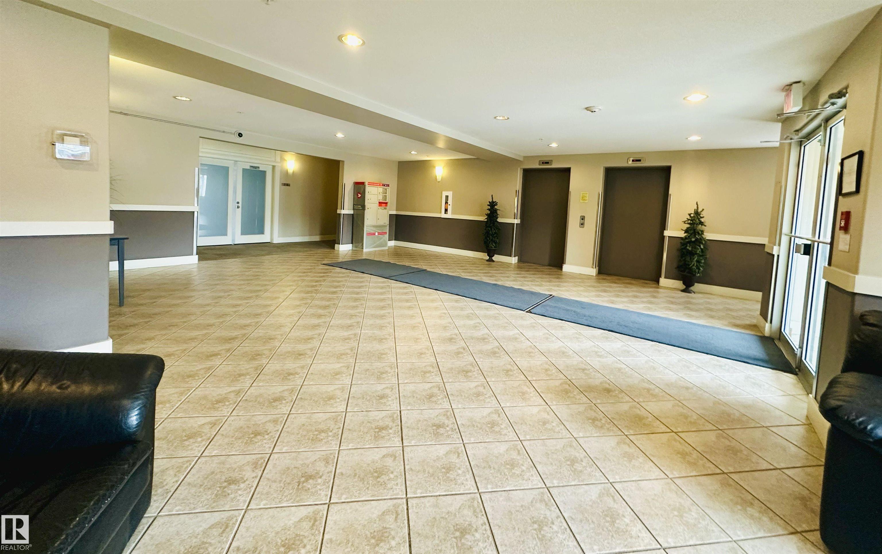 Photo 6 at 646 Mcallister Loop SW, Macewan, Edmonton