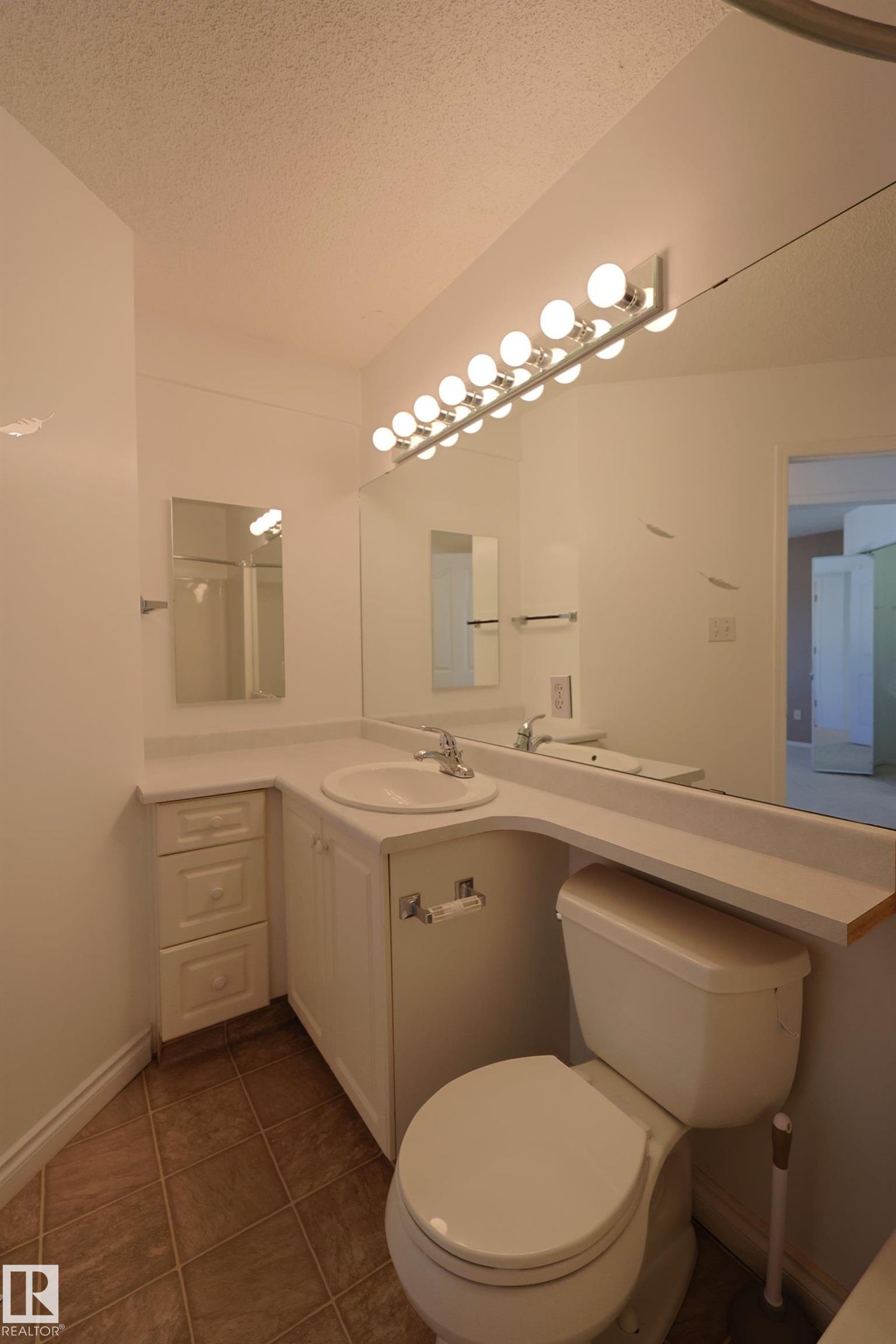 Photo 34 at 9447 156 Street NW, Sherwood, Edmonton
